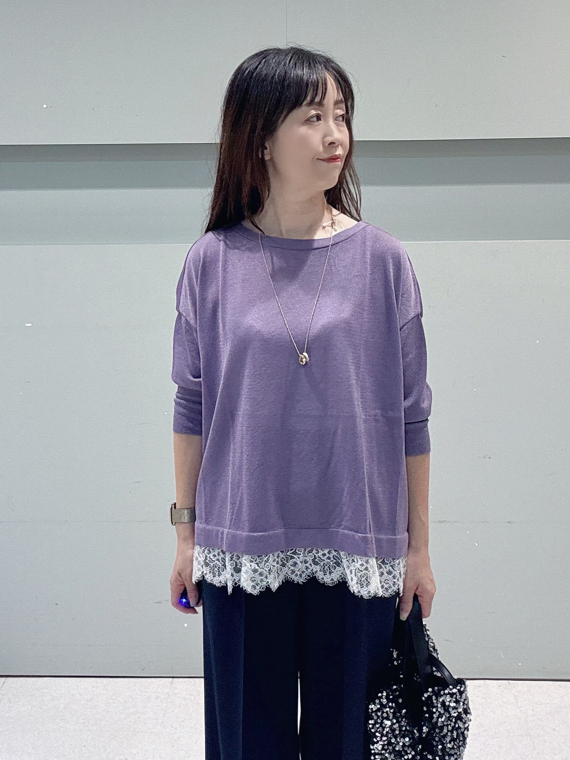 makiさんの「UNTITLED｜レースドッキングニットプルオーバー」を使ったコーディネート