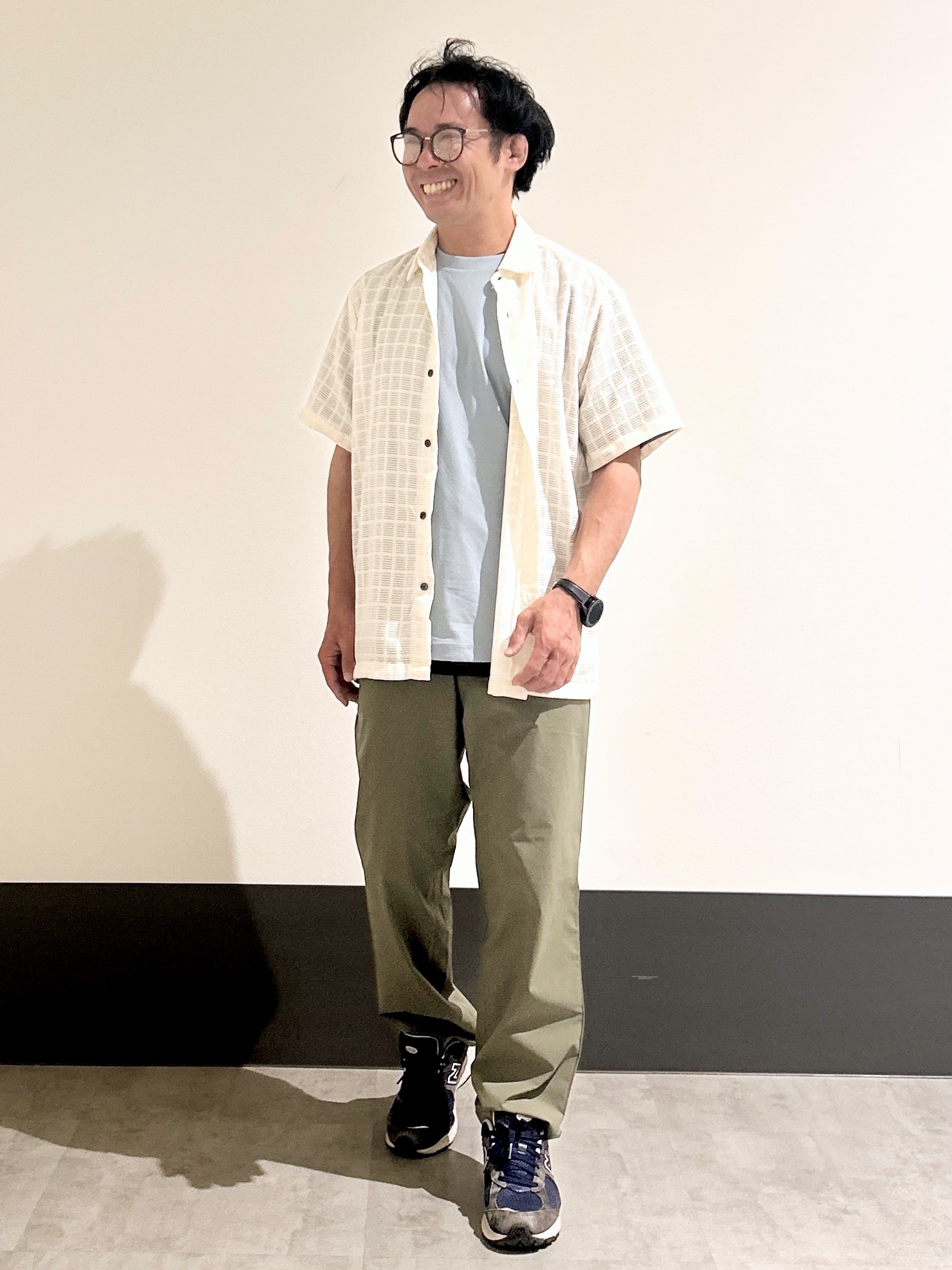 KENJI Iさんの「THE SHOP TK｜【洗濯機OK】格子柄メッシュ半袖シャツ」を使ったコーディネート