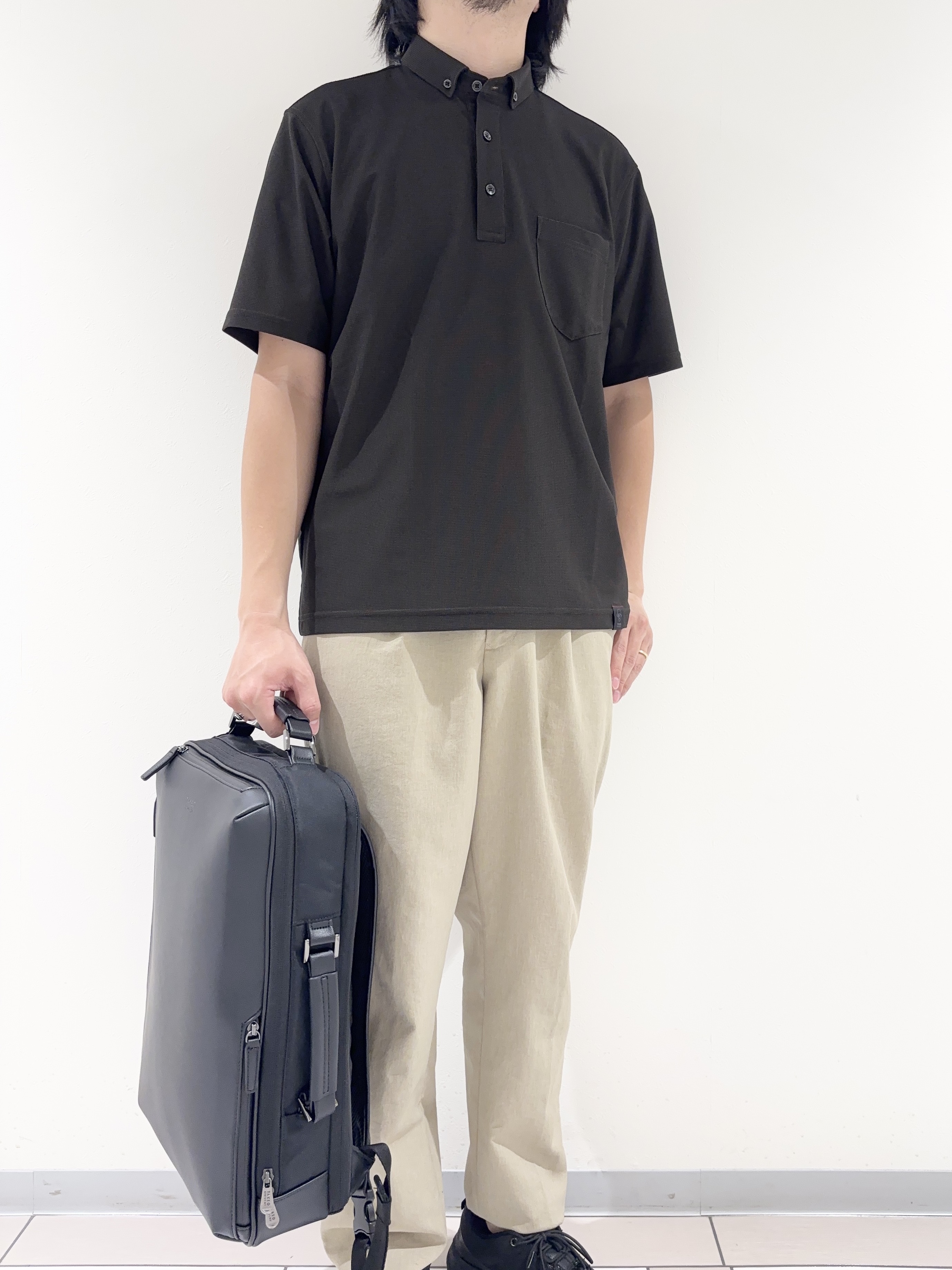及川さんの「TAKEO KIKUCHI｜【通気性】AIR TOOL ポロシャツ」を使ったコーディネート