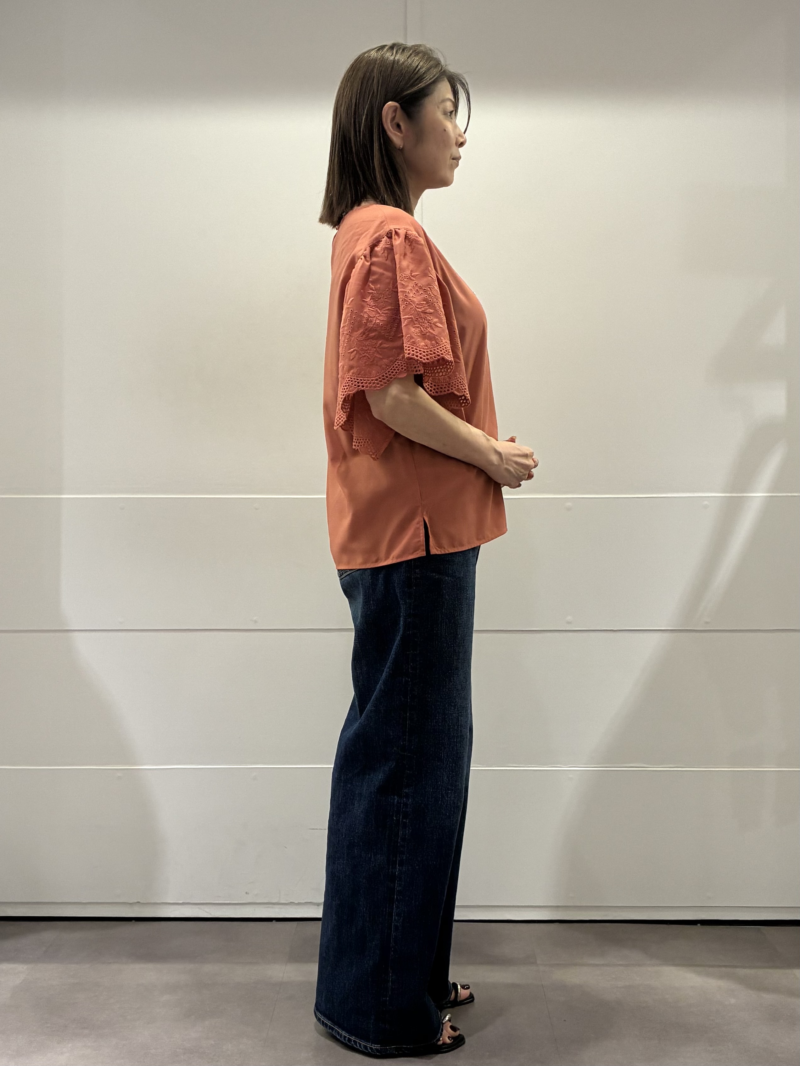 ちいさんの「Reflect｜【通勤◎】スカラップレーススリーブ ブラウス」を使ったコーディネート