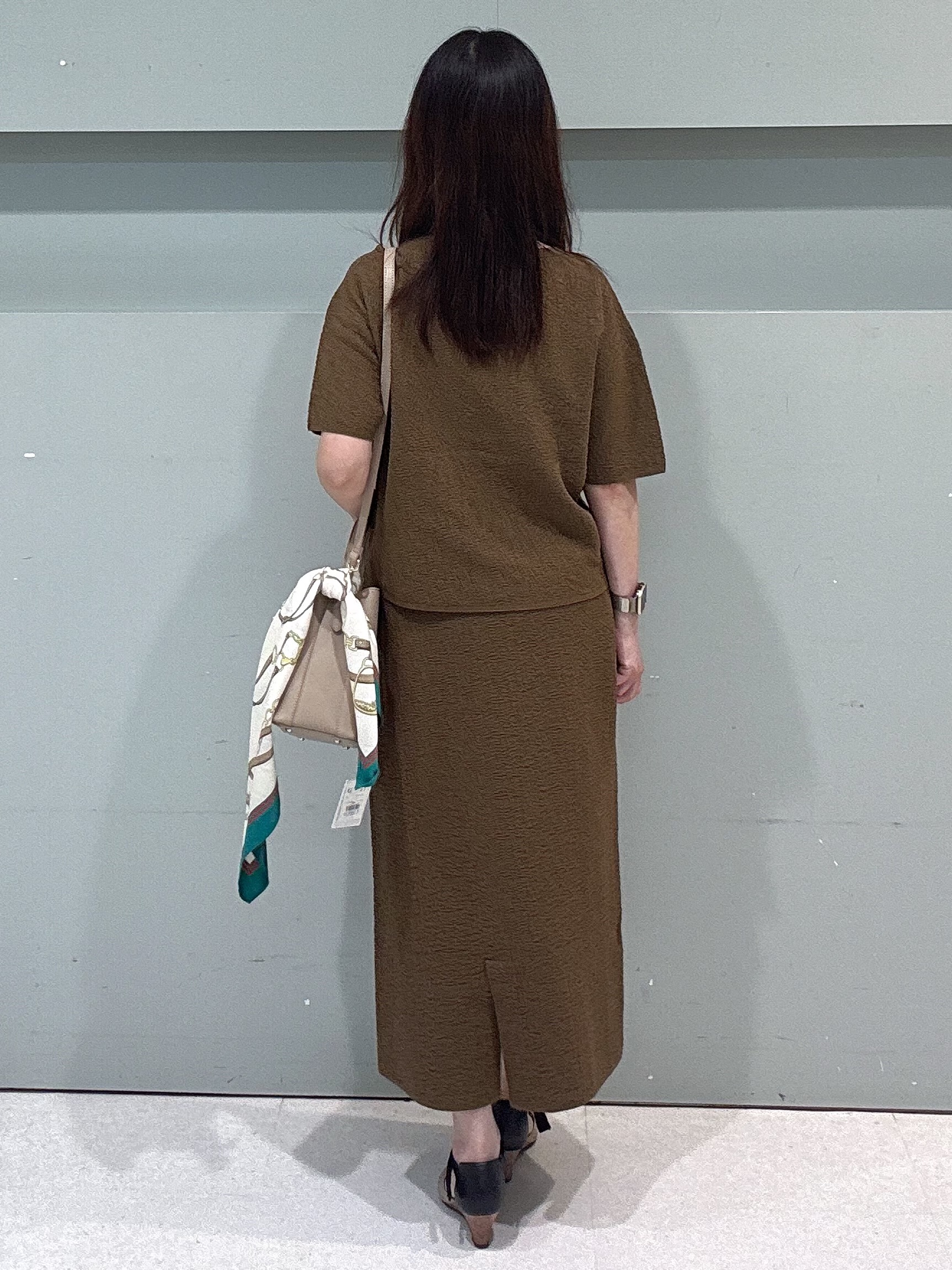makiさんの「UNTITLED｜【セットアップ可】ドライタッチニットプルオーバー」を使ったコーディネート
