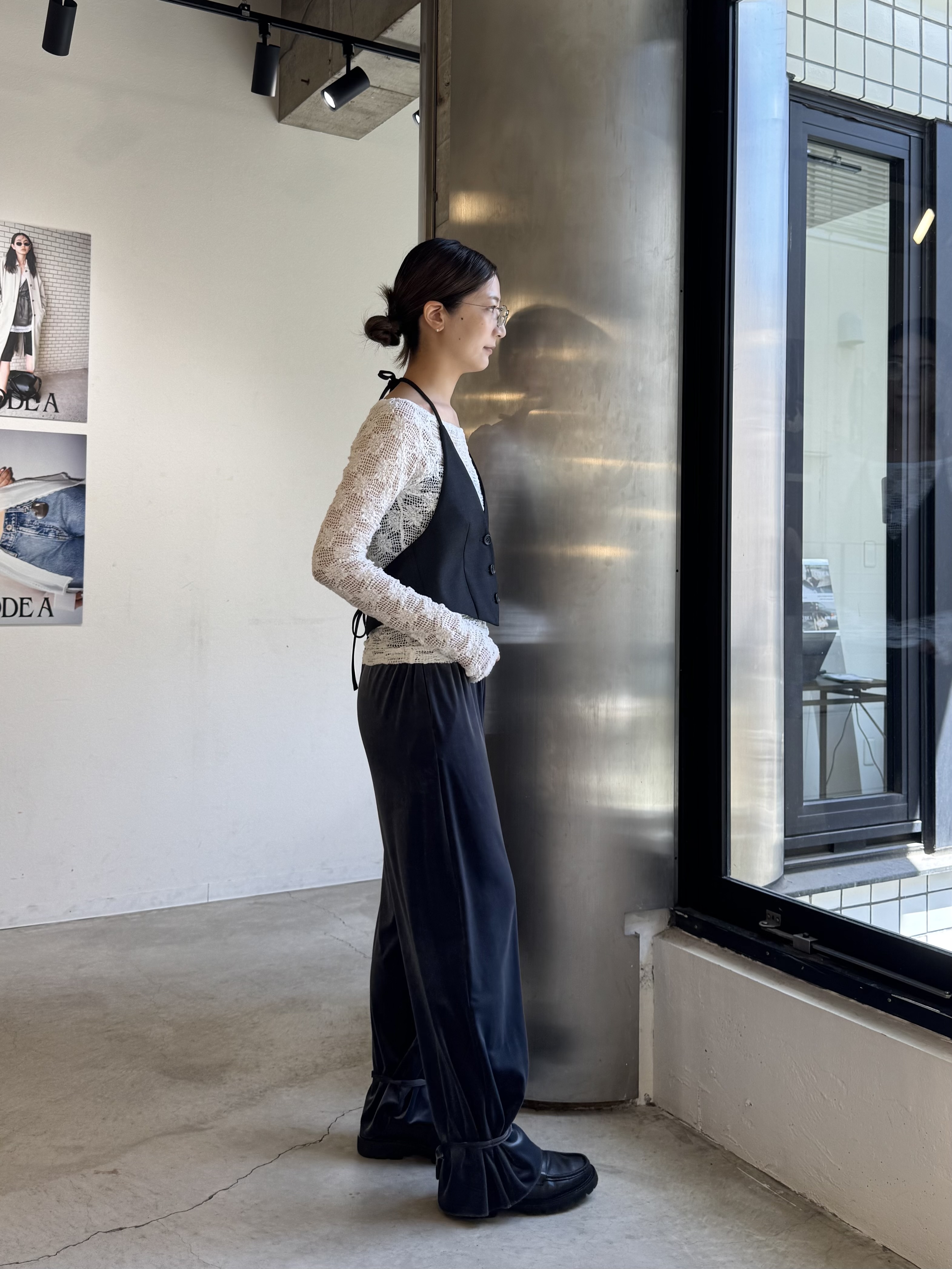 uchi__yamaさんの「CODE A｜back ribbon vest」を使ったコーディネート