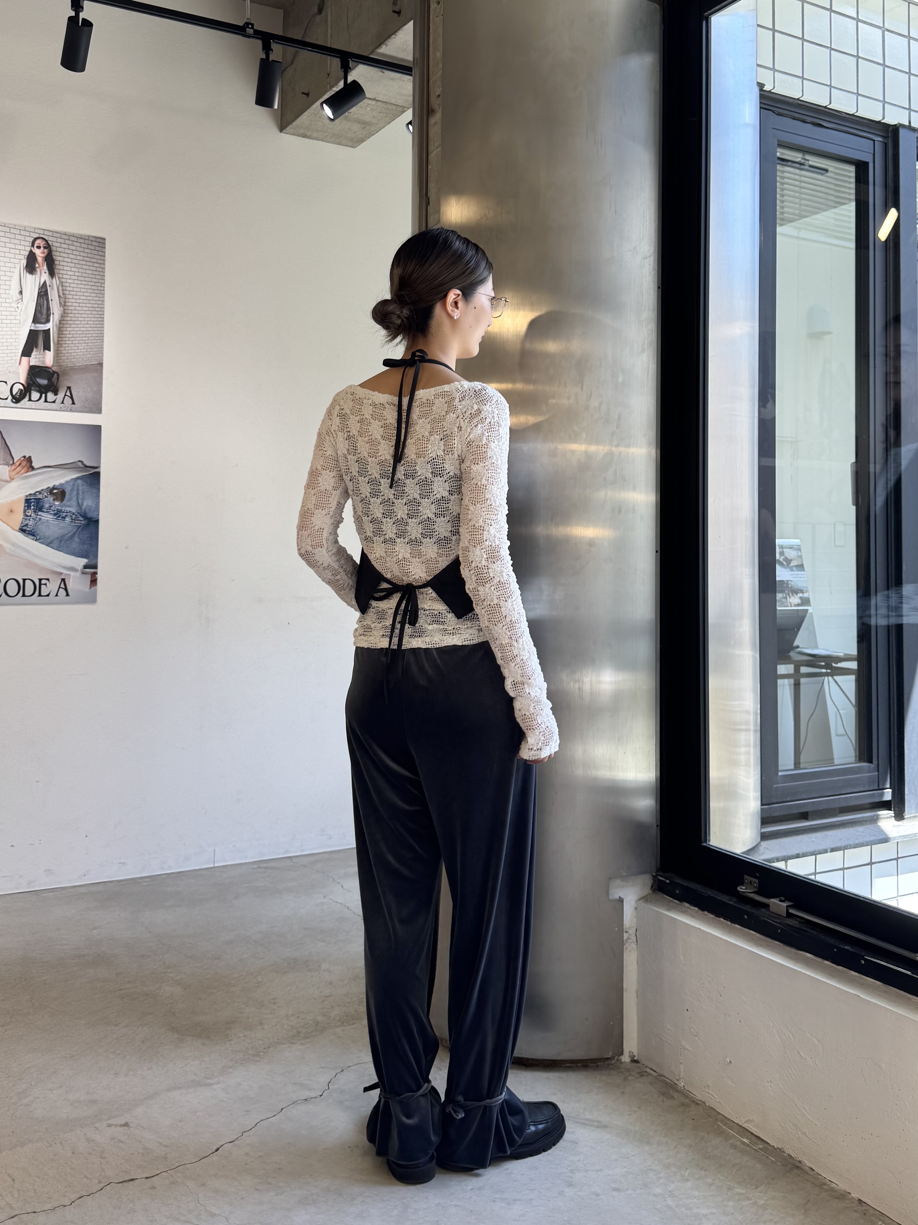 uchi__yamaさんの「CODE A｜back ribbon vest」を使ったコーディネート