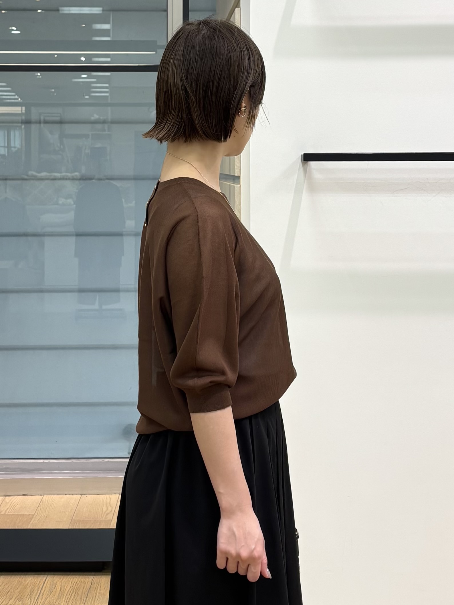 asamiさんの「INDIVI｜【体型カバー／洗える】シアードルマンニット」を使ったコーディネート