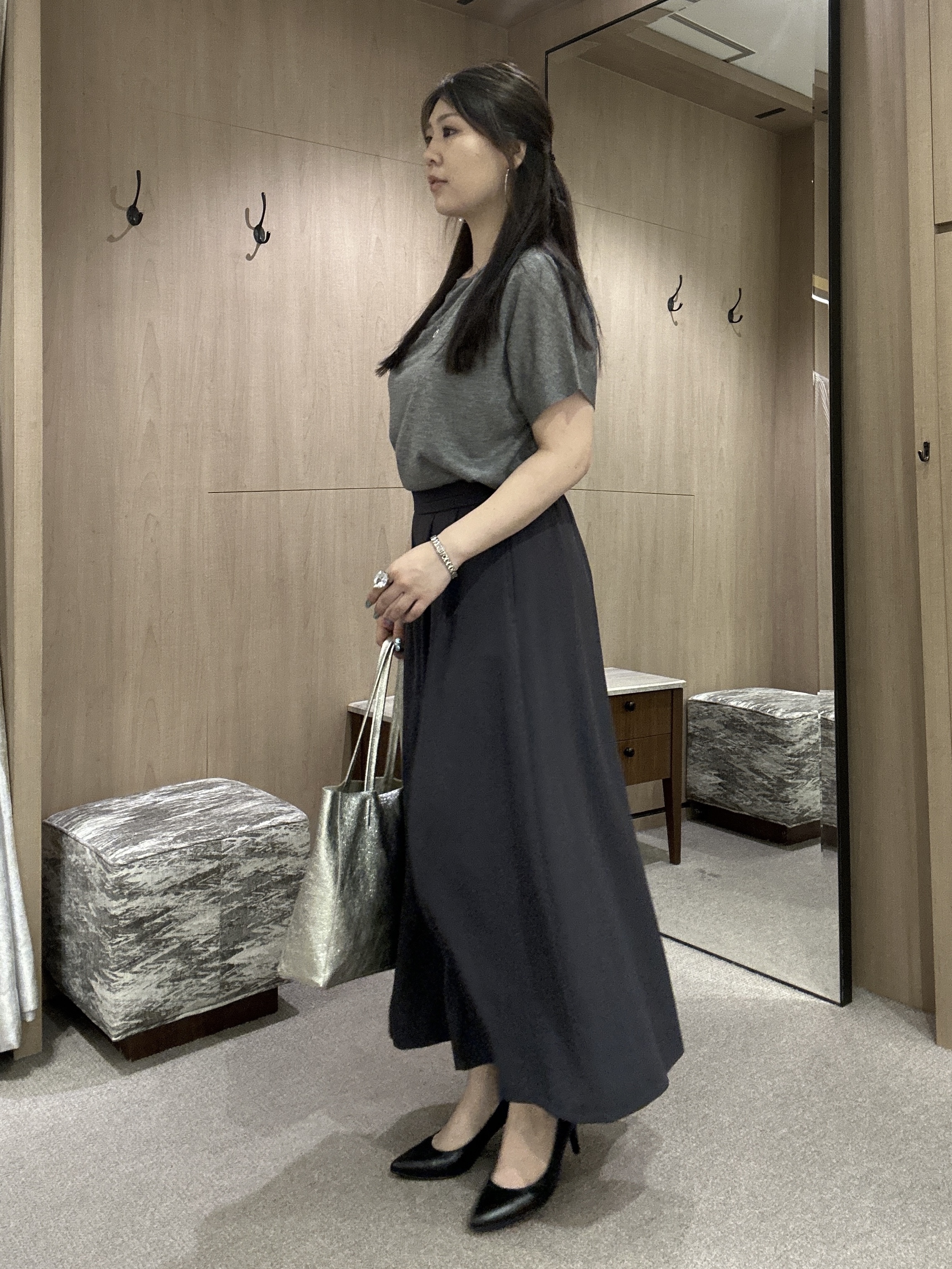 YURIさんの「UNTITLED｜【接触冷感/はっ水/セットアップ可】リラクシーガウチョパンツ」を使ったコーディネート