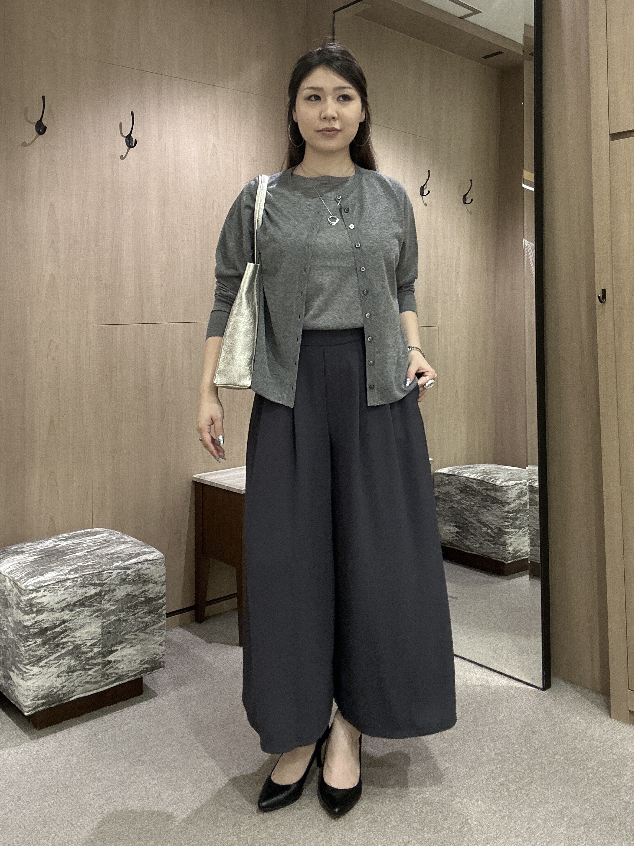 YURIさんの「UNTITLED｜【接触冷感/はっ水/セットアップ可】リラクシーガウチョパンツ」を使ったコーディネート