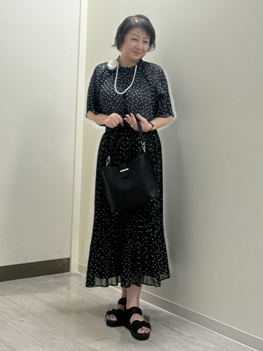 mariさんの「Reflect｜【セットアップ／手洗い可】ドット柄シアーブラウス」を使ったコーディネート