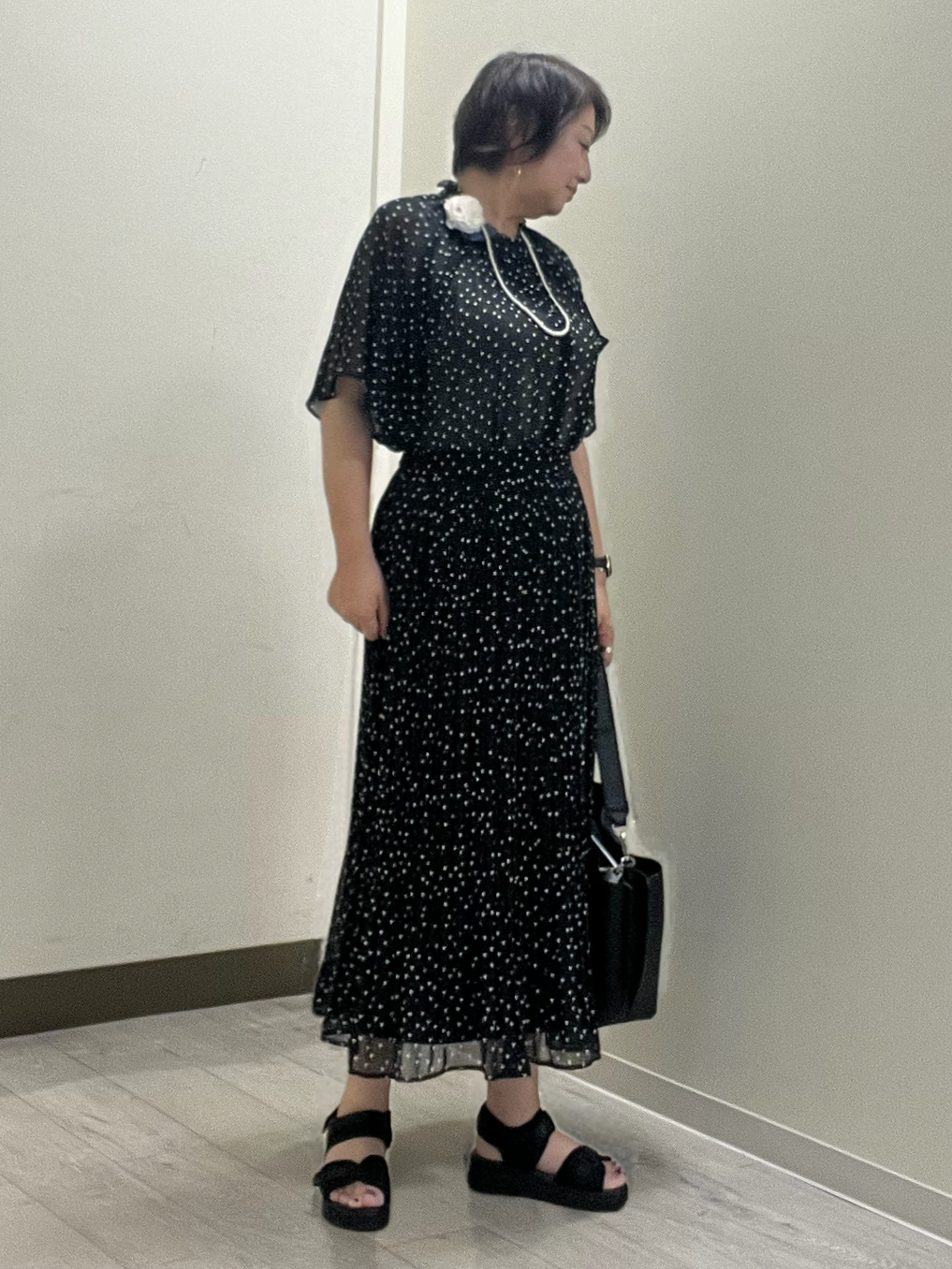 mariさんの「Reflect｜【セットアップ／手洗い可】ドット柄シアーブラウス」を使ったコーディネート