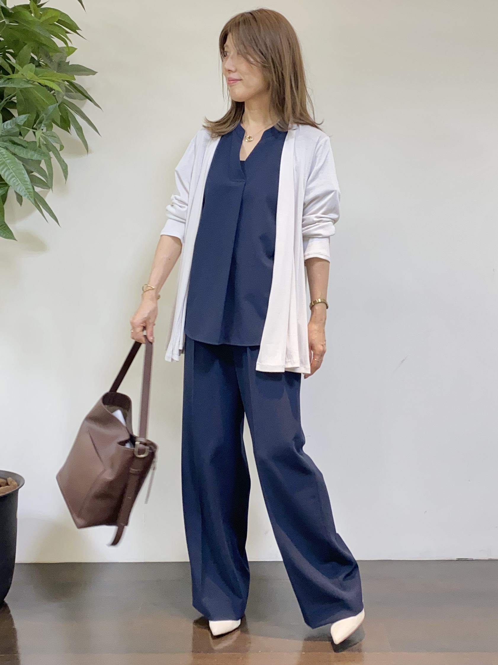 tomoさんの「UNTITLED｜【接触冷感/UVカット/遮熱機能】フライスジャージカーディガン」を使ったコーディネート