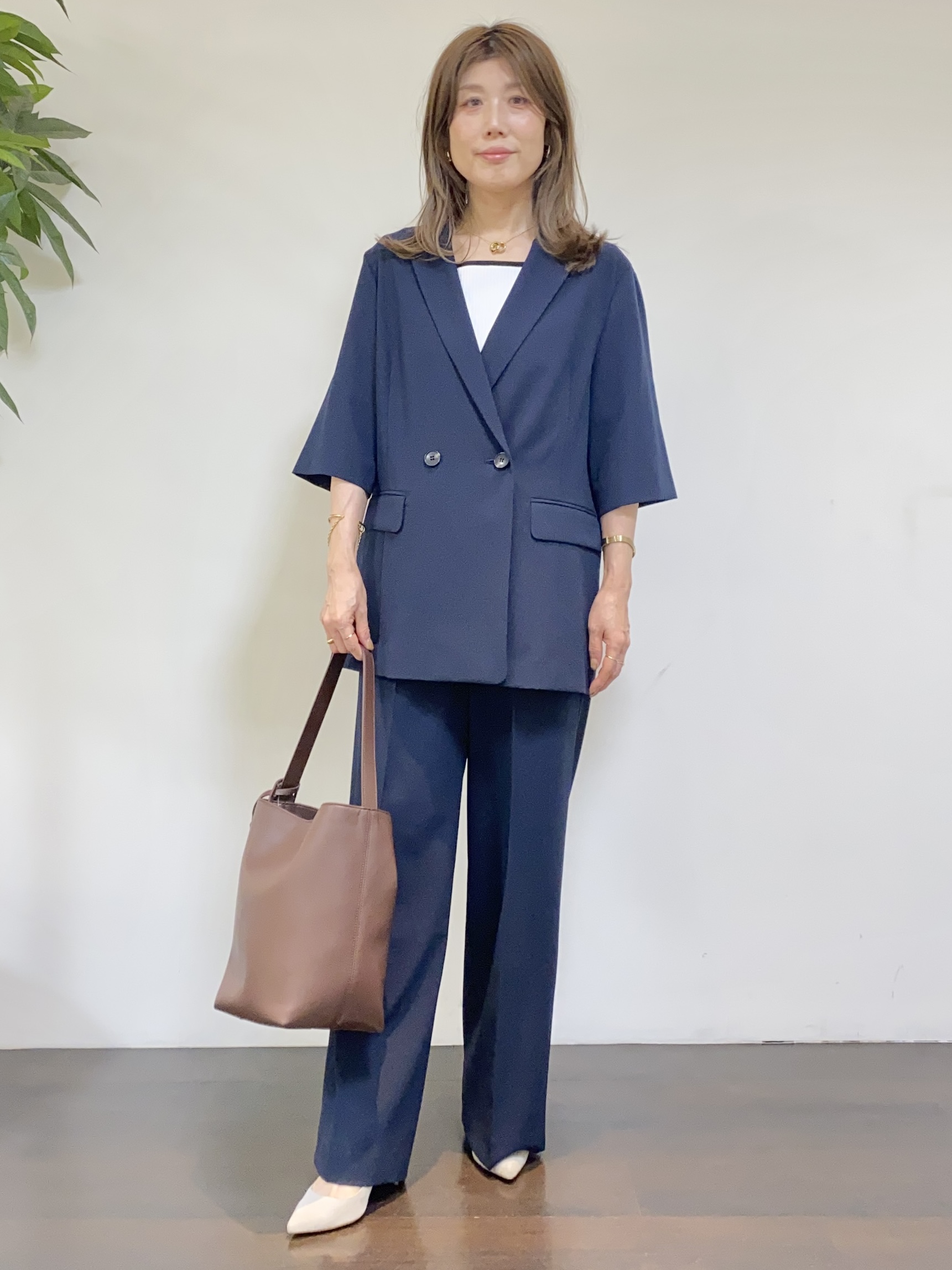 tomoさんの「UNTITLED｜【セットアップ可/UVカット/通気性】エアリークール半袖ジャケット」を使ったコーディネート