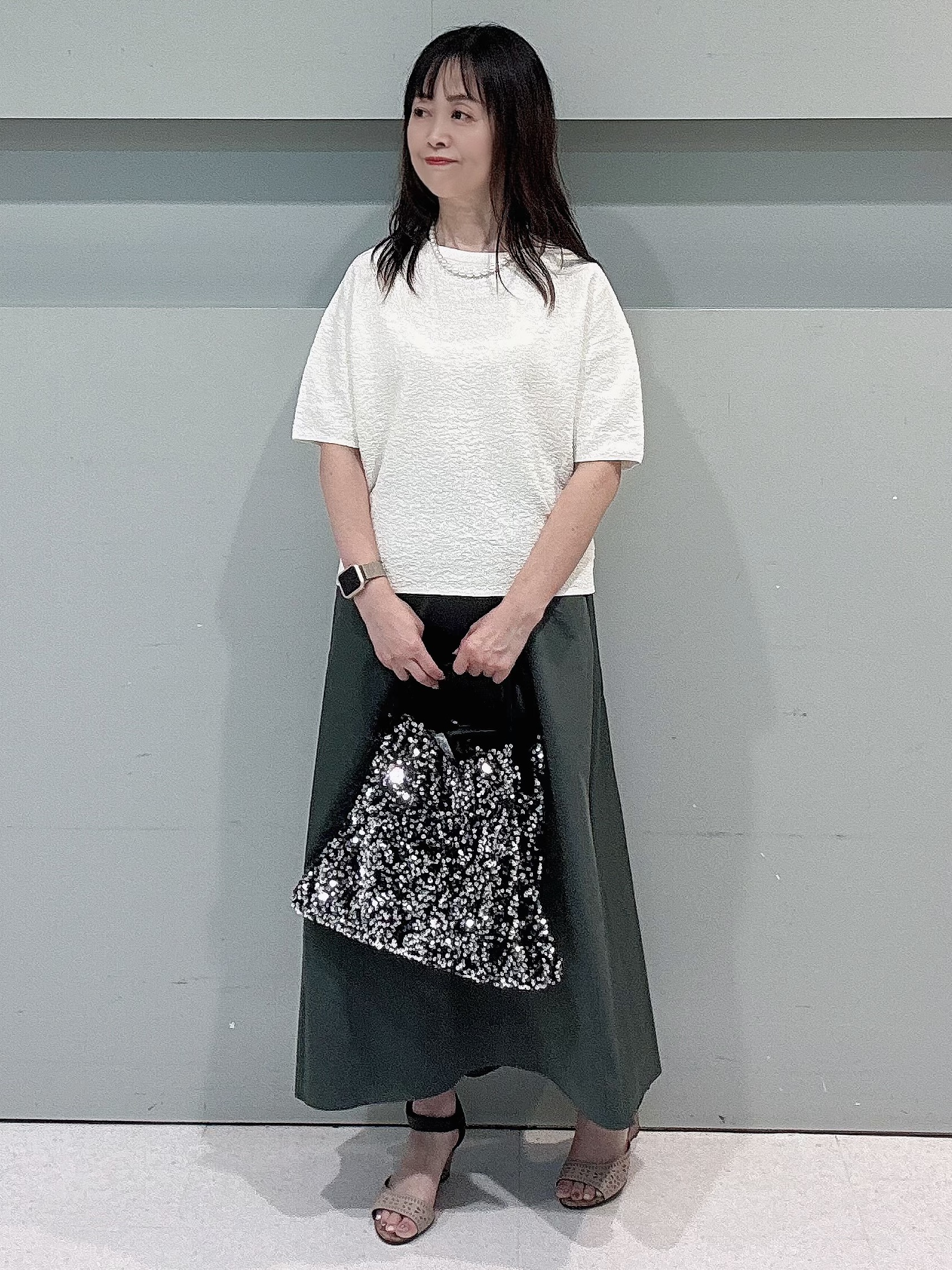 makiさんの「UNTITLED｜【セットアップ可】ドライタッチニットプルオーバー」を使ったコーディネート