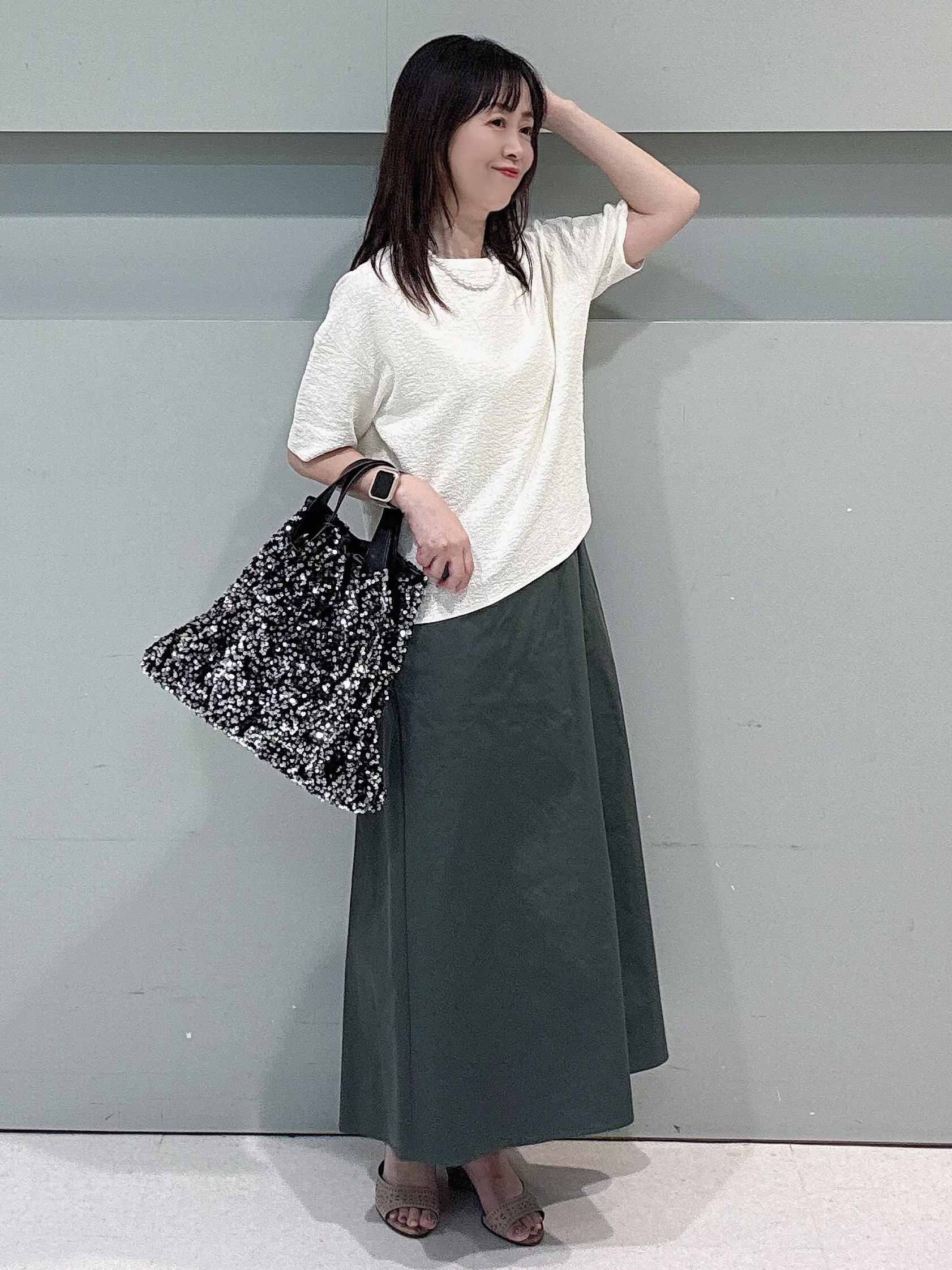 makiさんの「UNTITLED｜【セットアップ可】ドライタッチニットプルオーバー」を使ったコーディネート