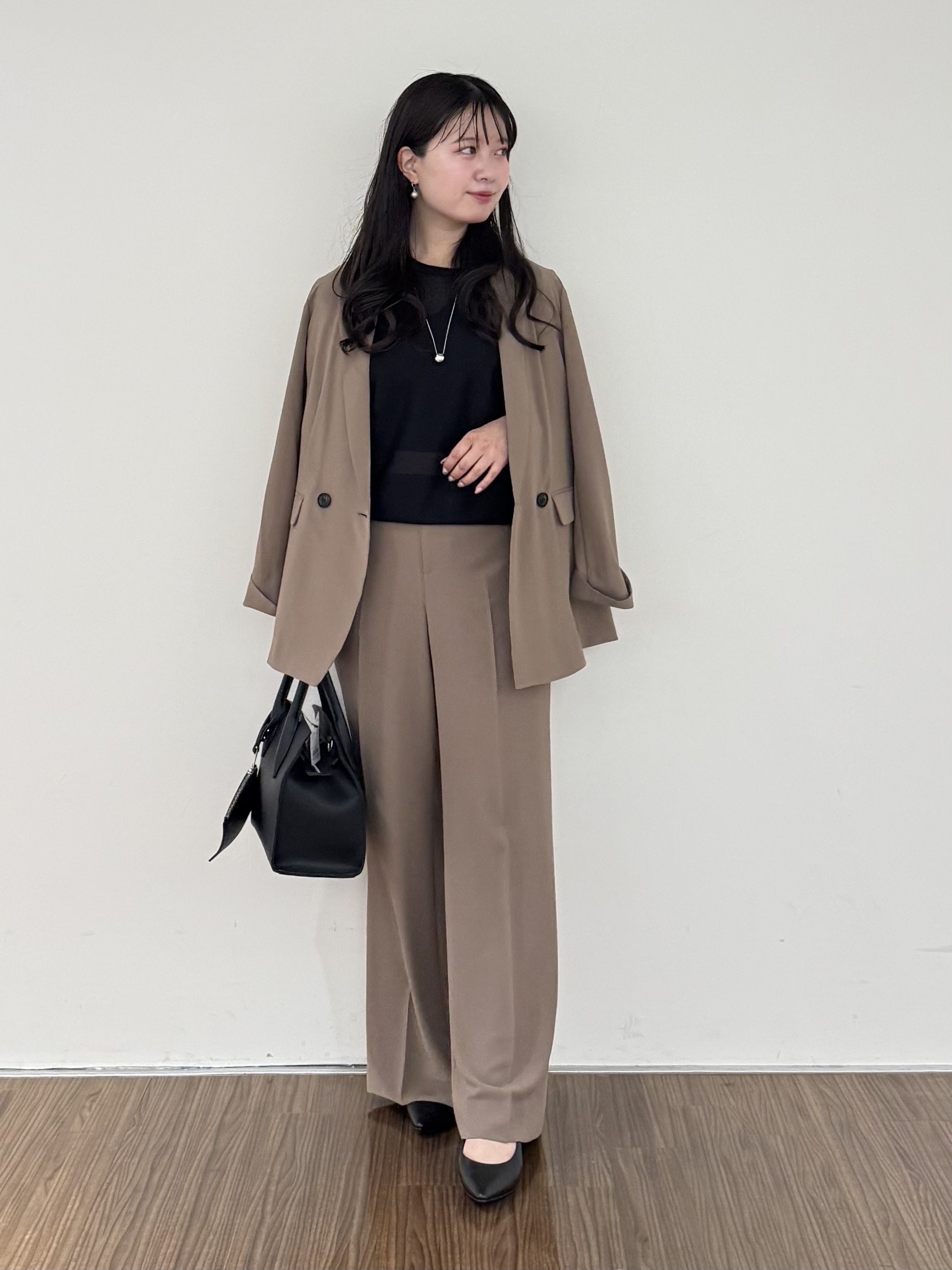 いくみさんの「INDIVI｜【接触冷感/UVケア/着る日傘】ダブルジャケット」を使ったコーディネート