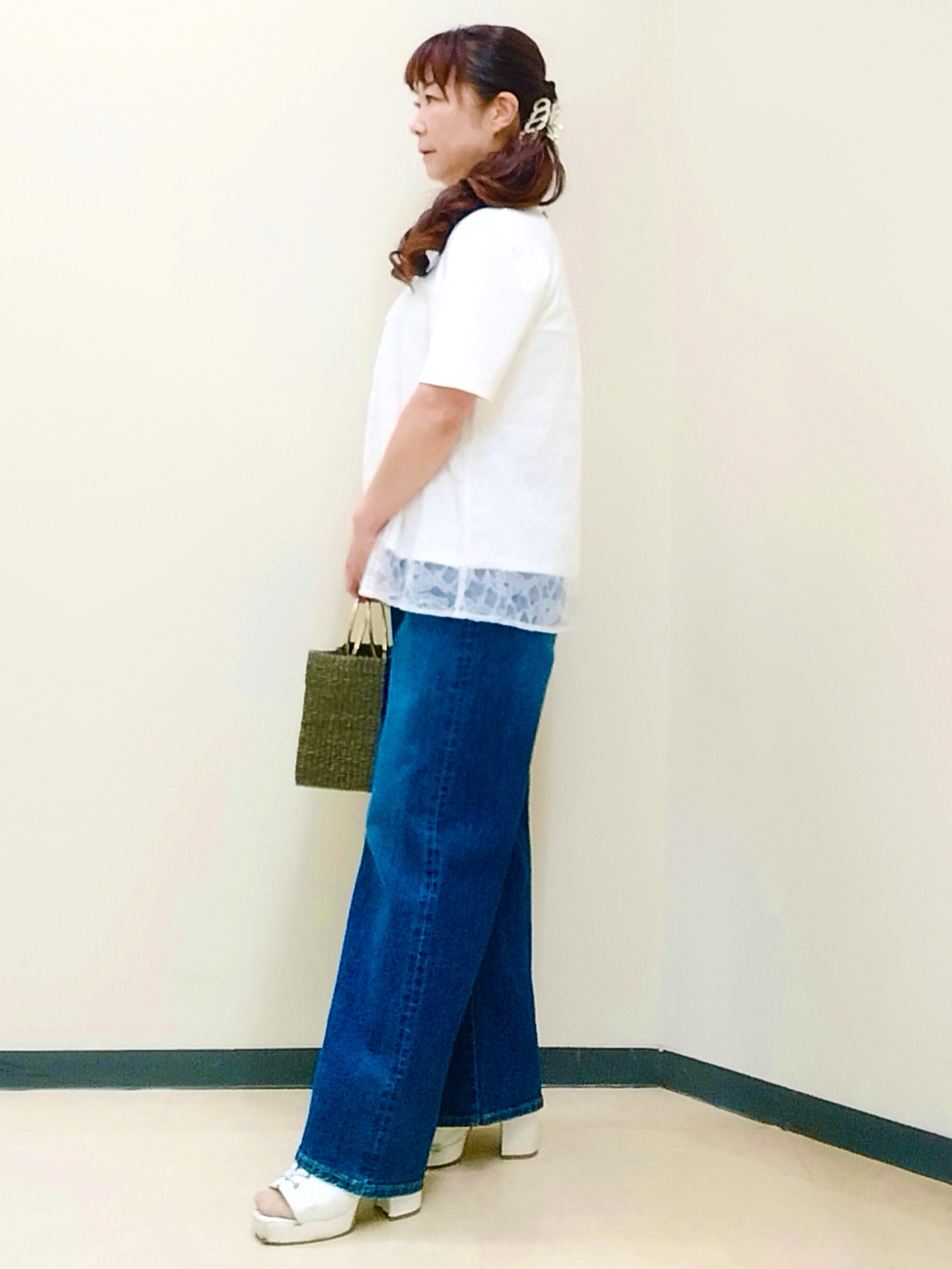 花さんの「Reflect｜【UVカット／接触冷感／手洗い可】ラッセルレースプルオーバー」を使ったコーディネート