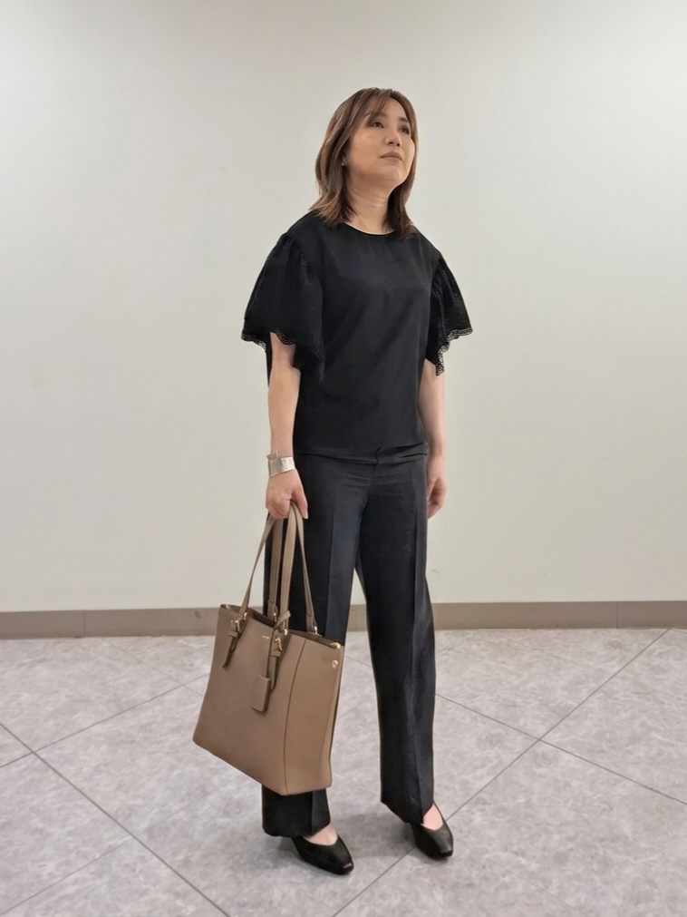 S.xuliさんの「Reflect｜【通勤◎】スカラップレーススリーブ ブラウス」を使ったコーディネート