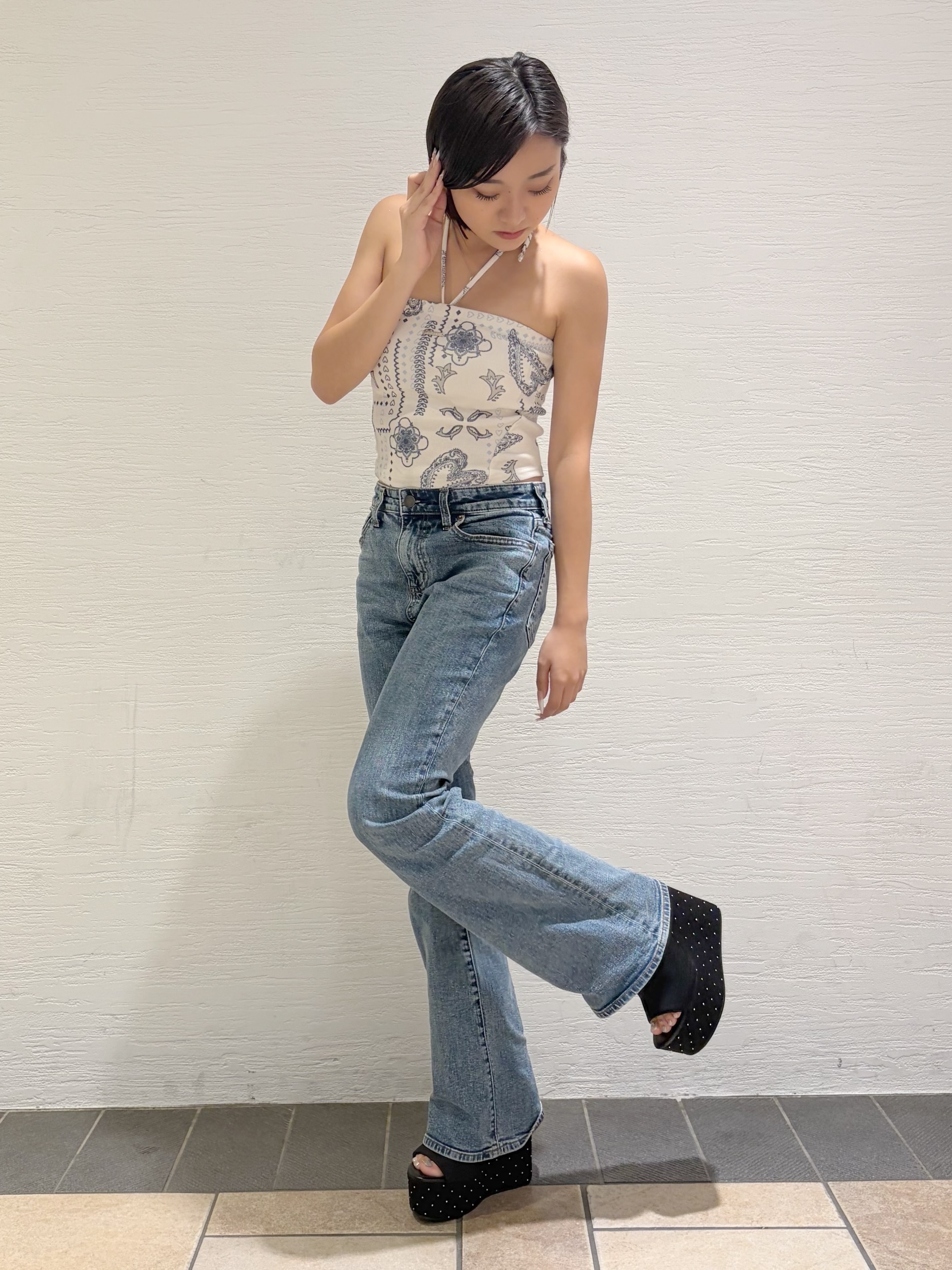 Maoさんの「ESPERANZA｜ラインストーンウエッジミュール」を使ったコーディネート
