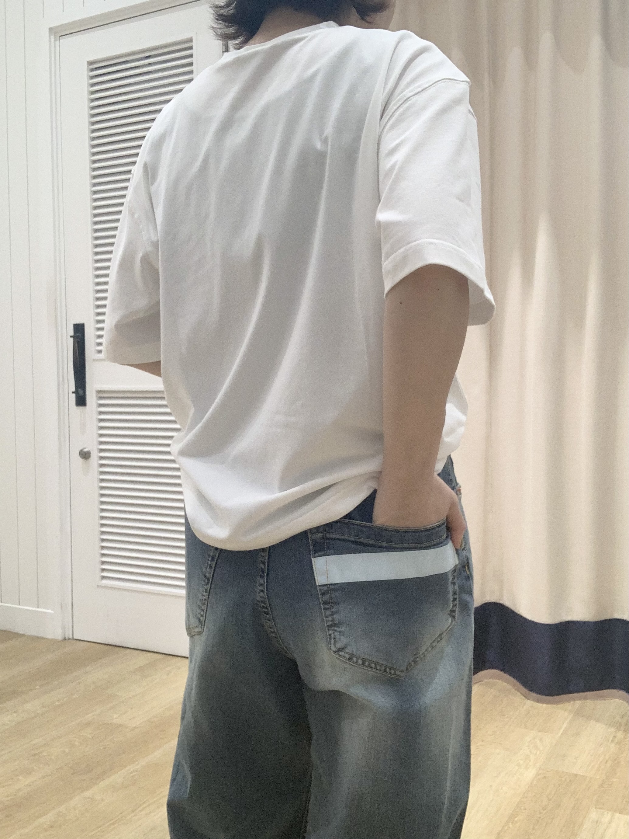 IMARIさんの「Dessin｜グラフィックデザイン Tシャツ」を使ったコーディネート