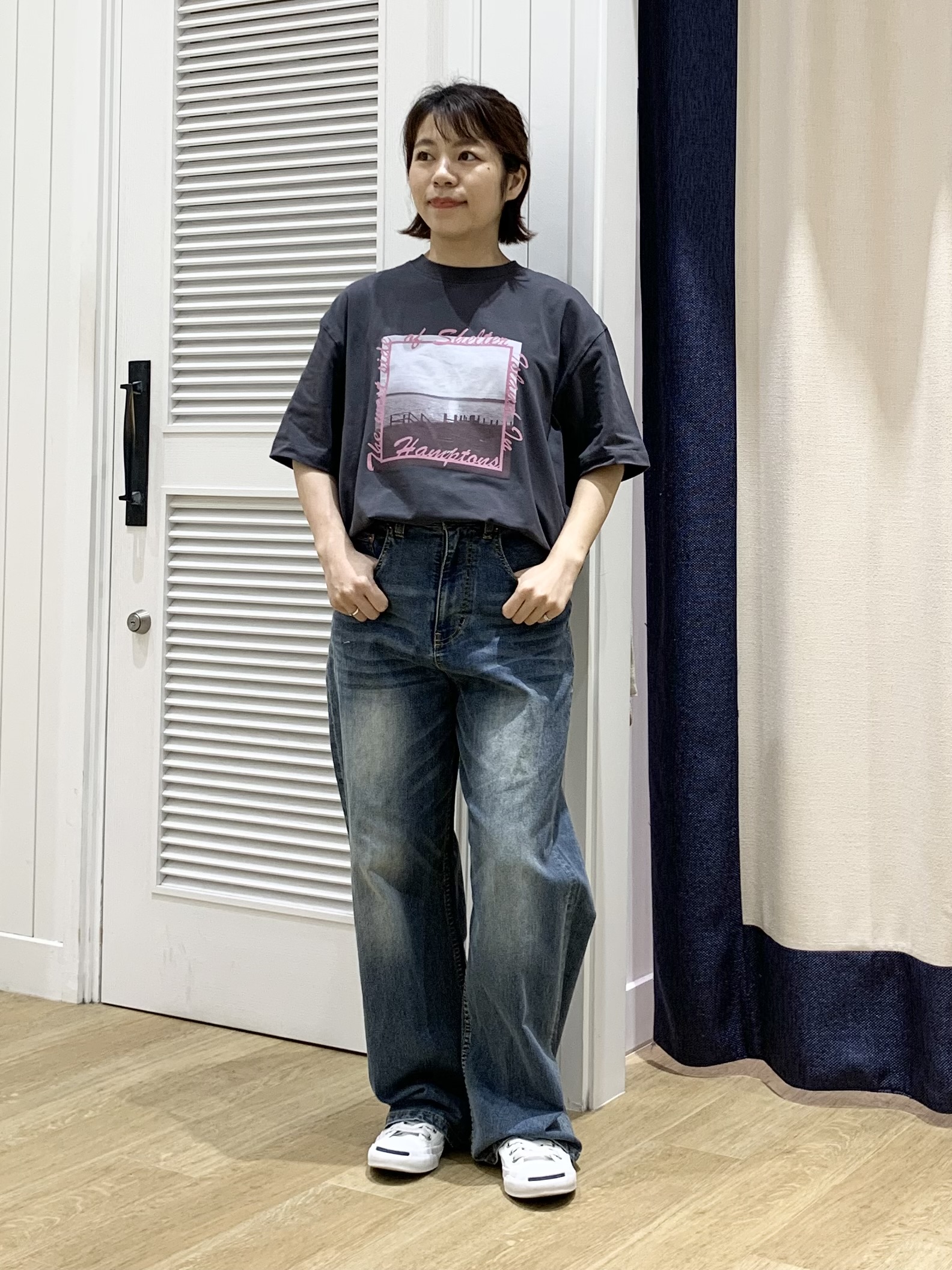 IMARIさんの「Dessin｜グラフィックデザイン Tシャツ」を使ったコーディネート