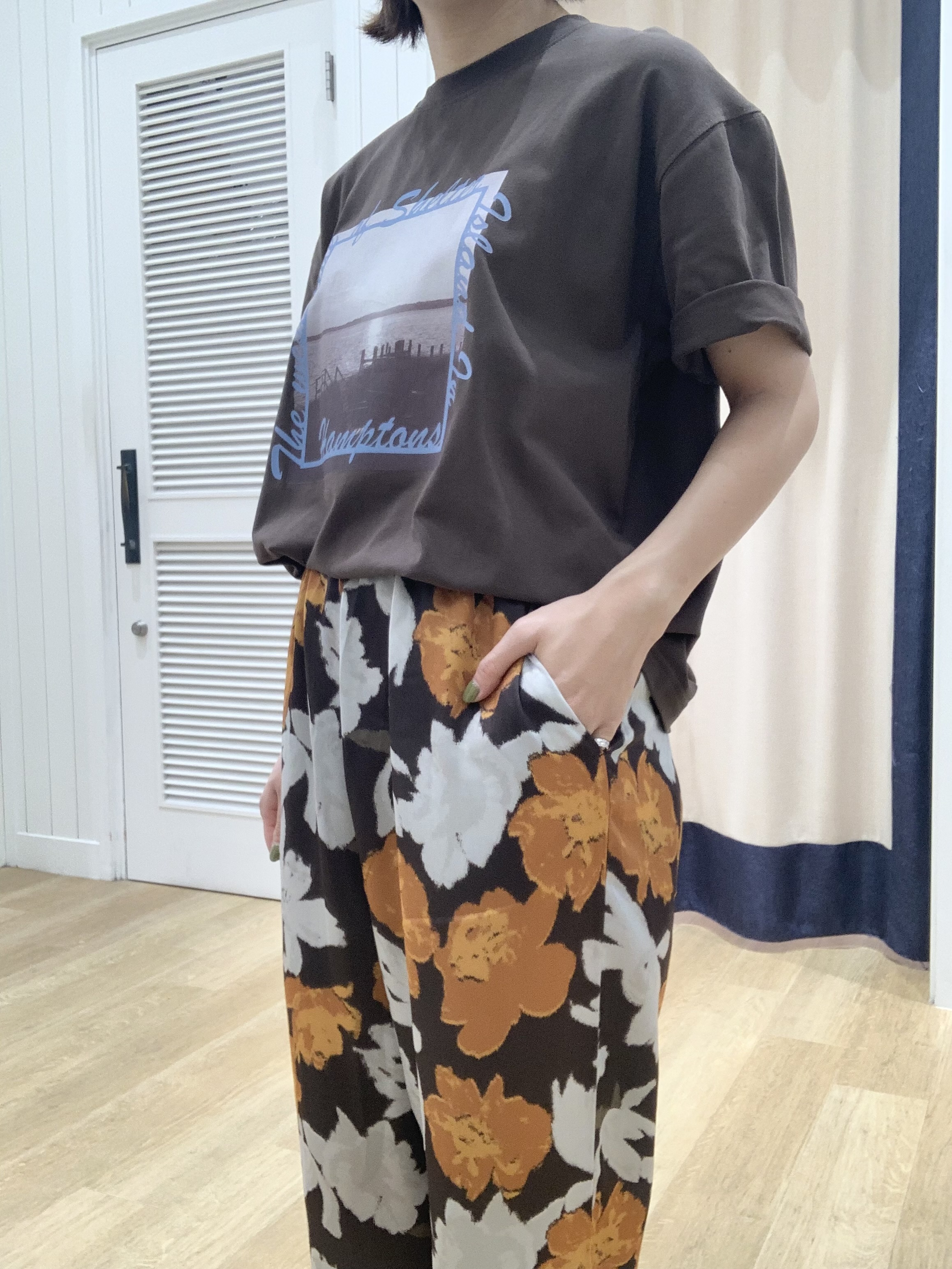IMARIさんの「Dessin｜グラフィックデザイン Tシャツ」を使ったコーディネート