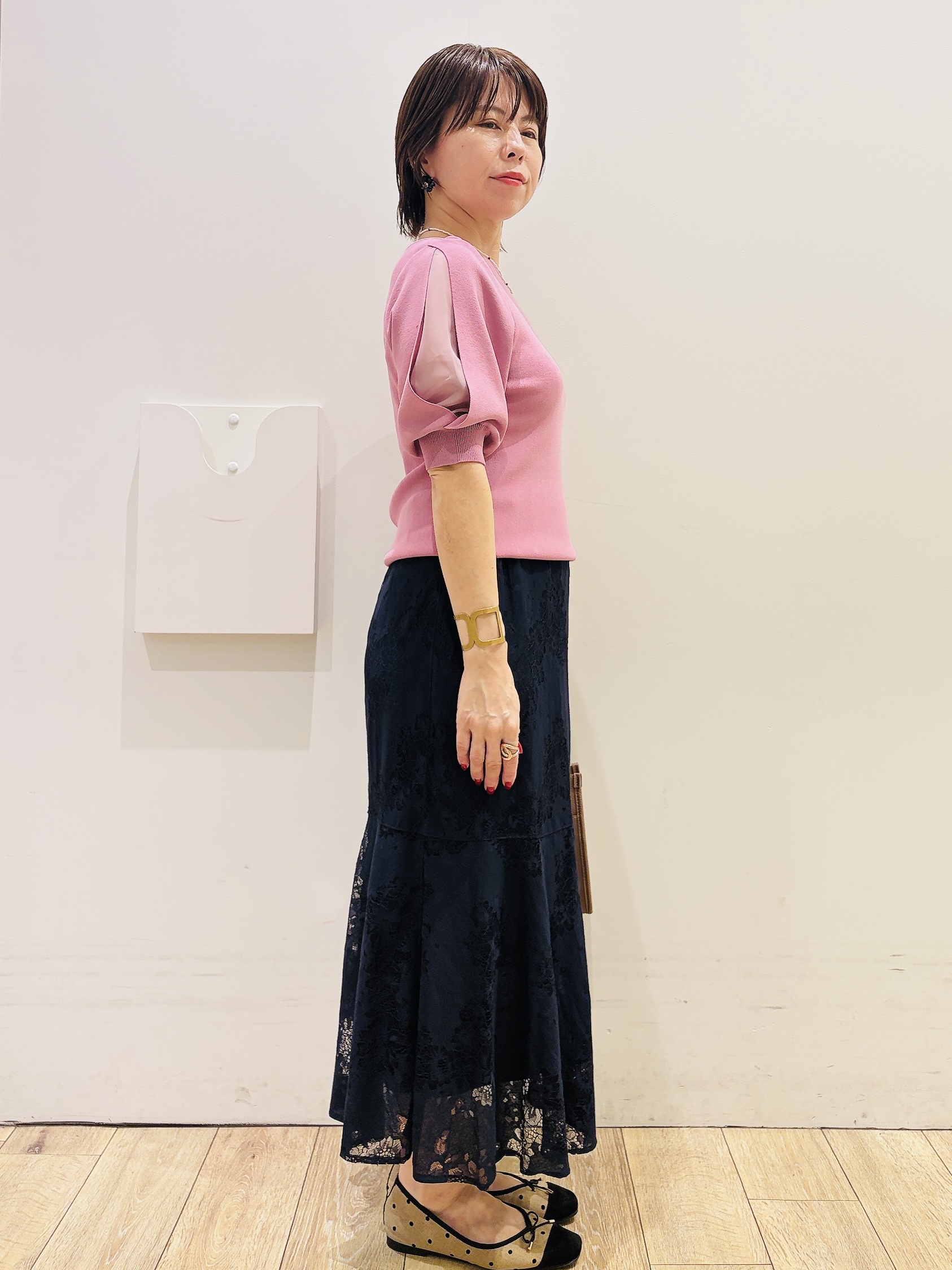 YUKOさんの「index｜【接触冷感】クールタッチラップスリーブニット《UVケア／洗濯機OK／XS～3L／9col》」を使ったコーディネート