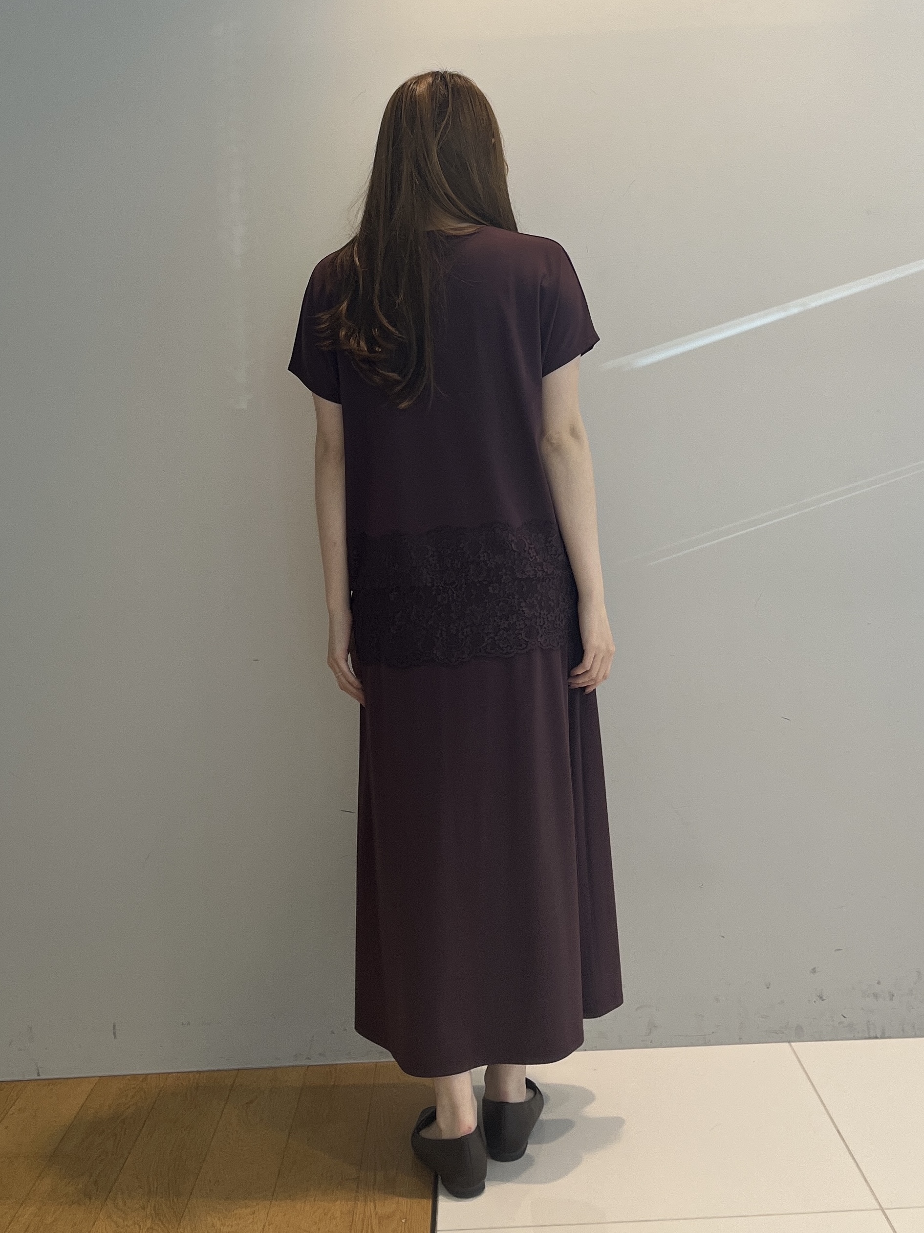 sayaさんの「grove｜【持続冷感/SET UP可】ひんやりポンチシリーズ／裾レースドルマンカットソー」を使ったコーディネート