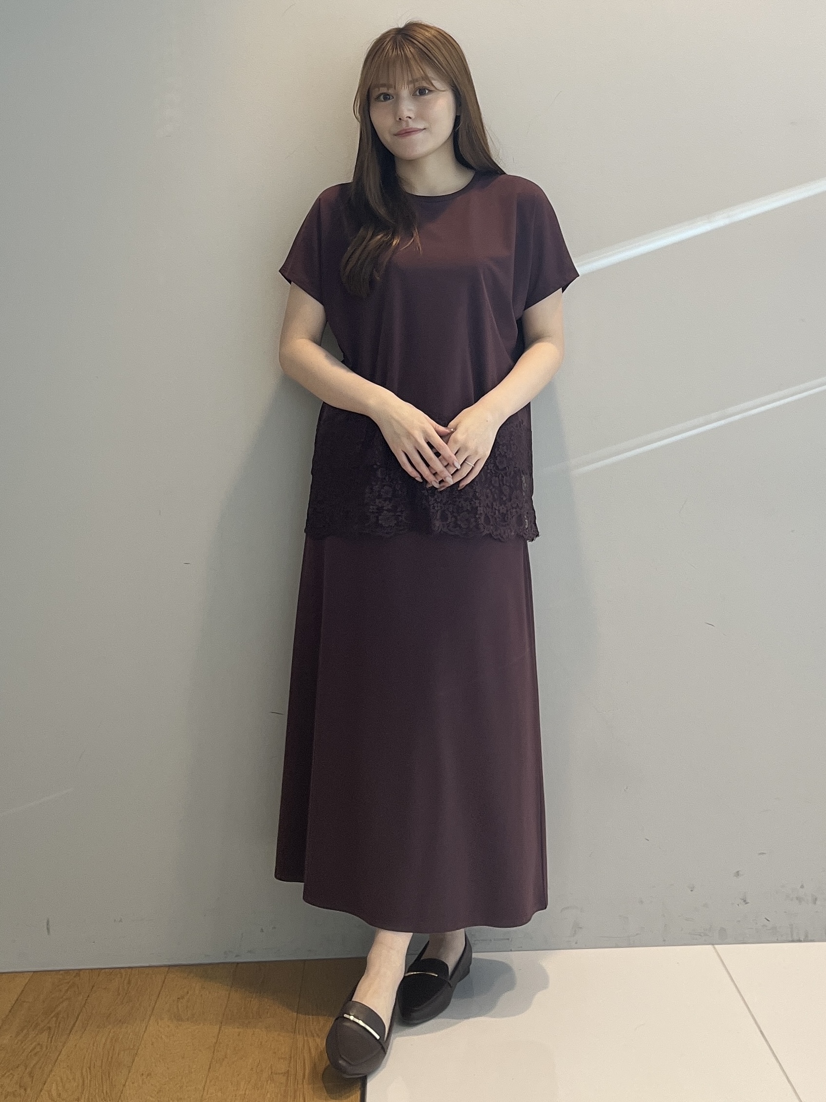 sayaさんの「grove｜【持続冷感/SET UP可】ひんやりポンチシリーズ／裾レースドルマンカットソー」を使ったコーディネート