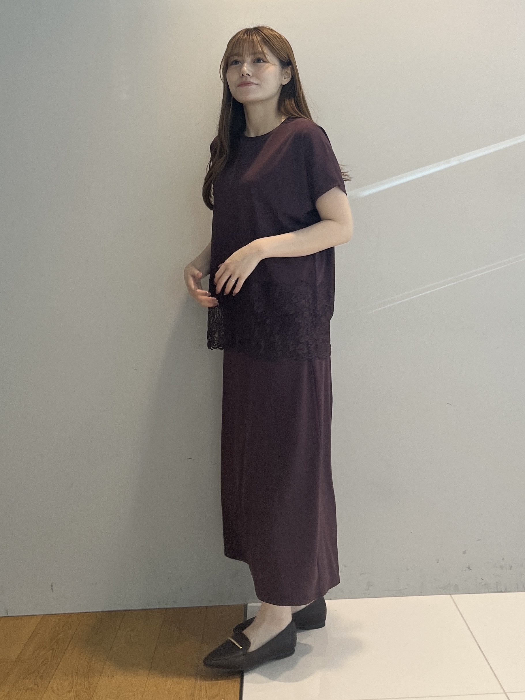 sayaさんの「grove｜【持続冷感/SET UP可】ひんやりポンチシリーズ／裾レースドルマンカットソー」を使ったコーディネート