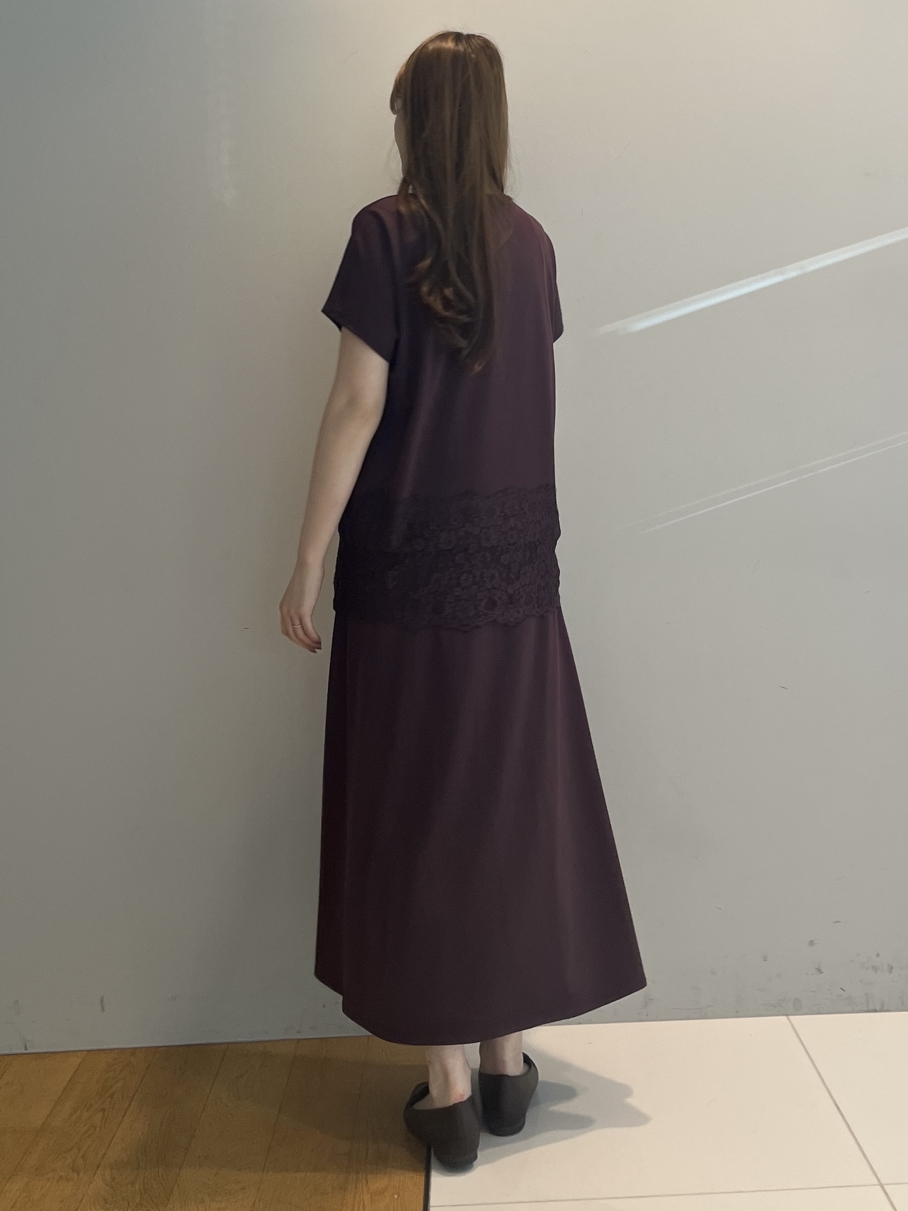 sayaさんの「grove｜【持続冷感/SET UP可】ひんやりポンチシリーズ／裾レースドルマンカットソー」を使ったコーディネート
