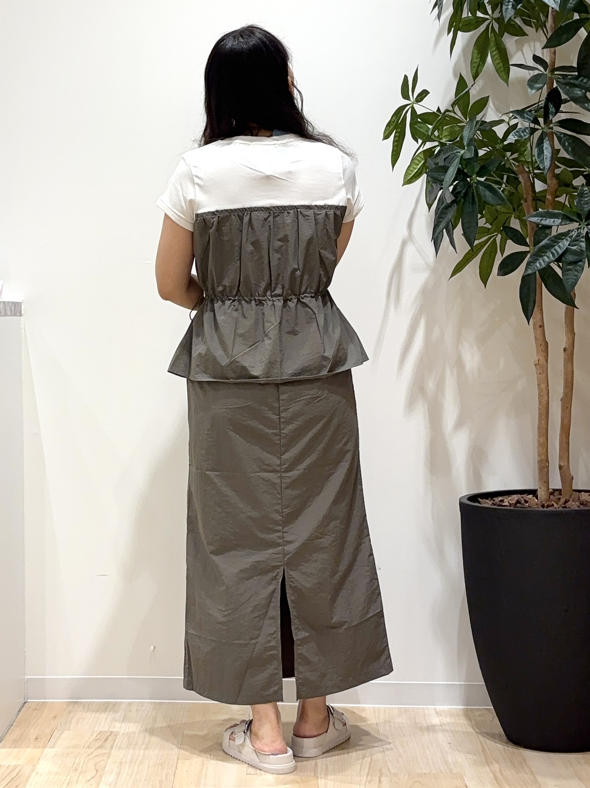 miraiさんの「grove｜【低身長さんも選べる着丈・洗濯機◎】1枚で旬顔！Tシャツドッキングドロストワンピース」を使ったコーディネート