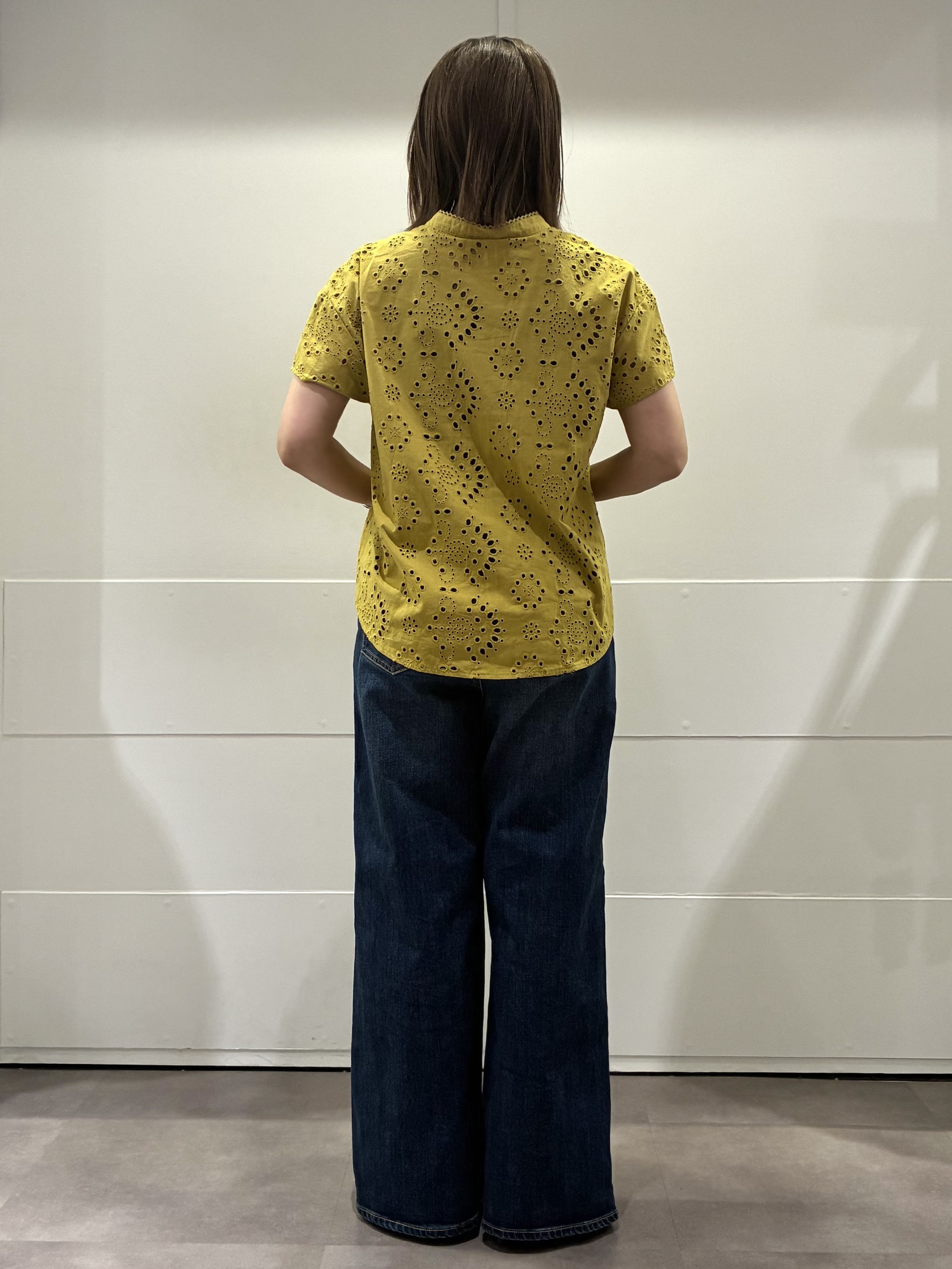 ちいさんの「Reflect｜【通勤◎】カットワーク刺繍レース シャツブラウス」を使ったコーディネート