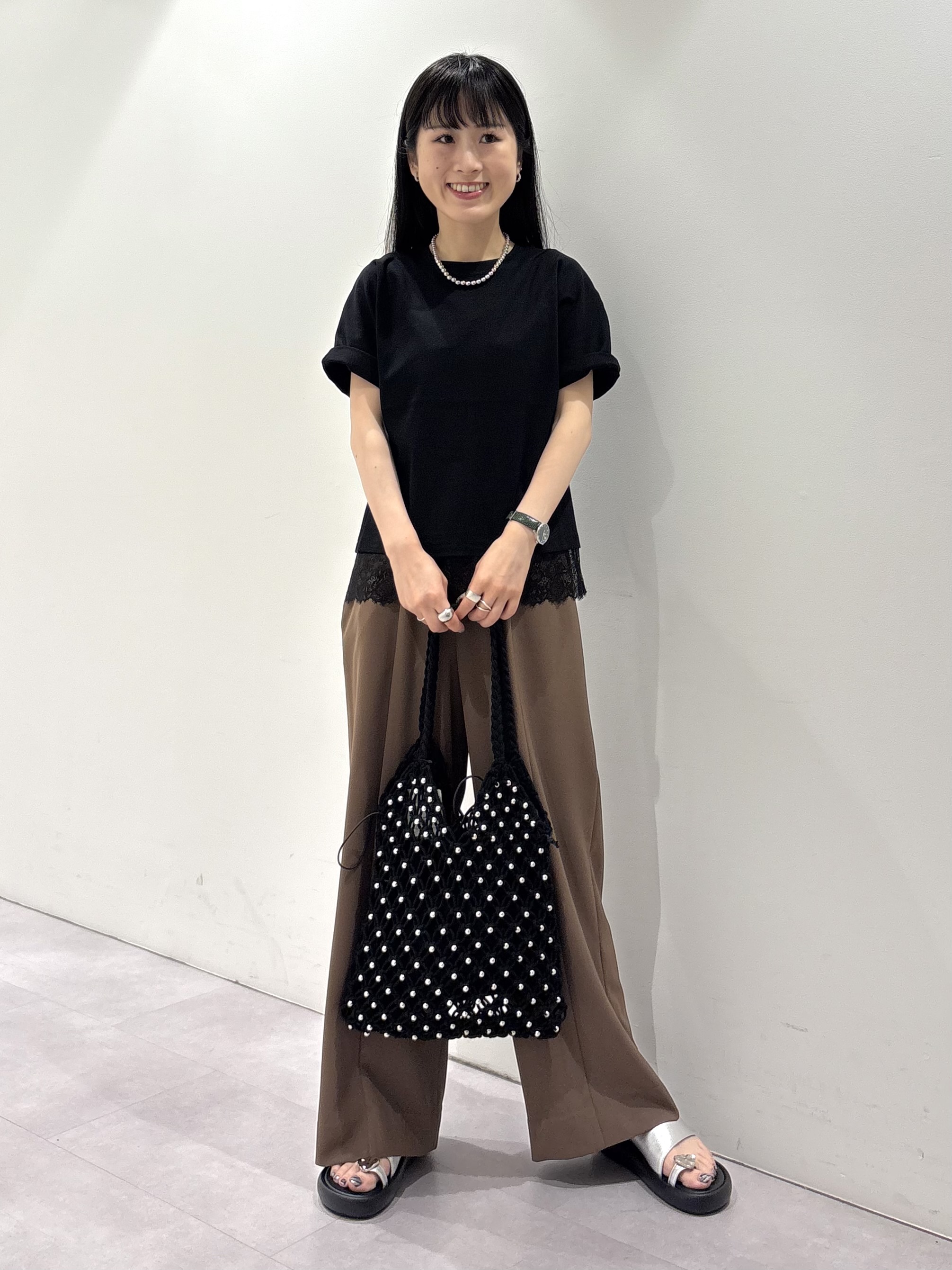 KEIKOさんの「INDIVI｜【夏羽織り/着る日傘】ドルマンフォルムブルゾン」を使ったコーディネート