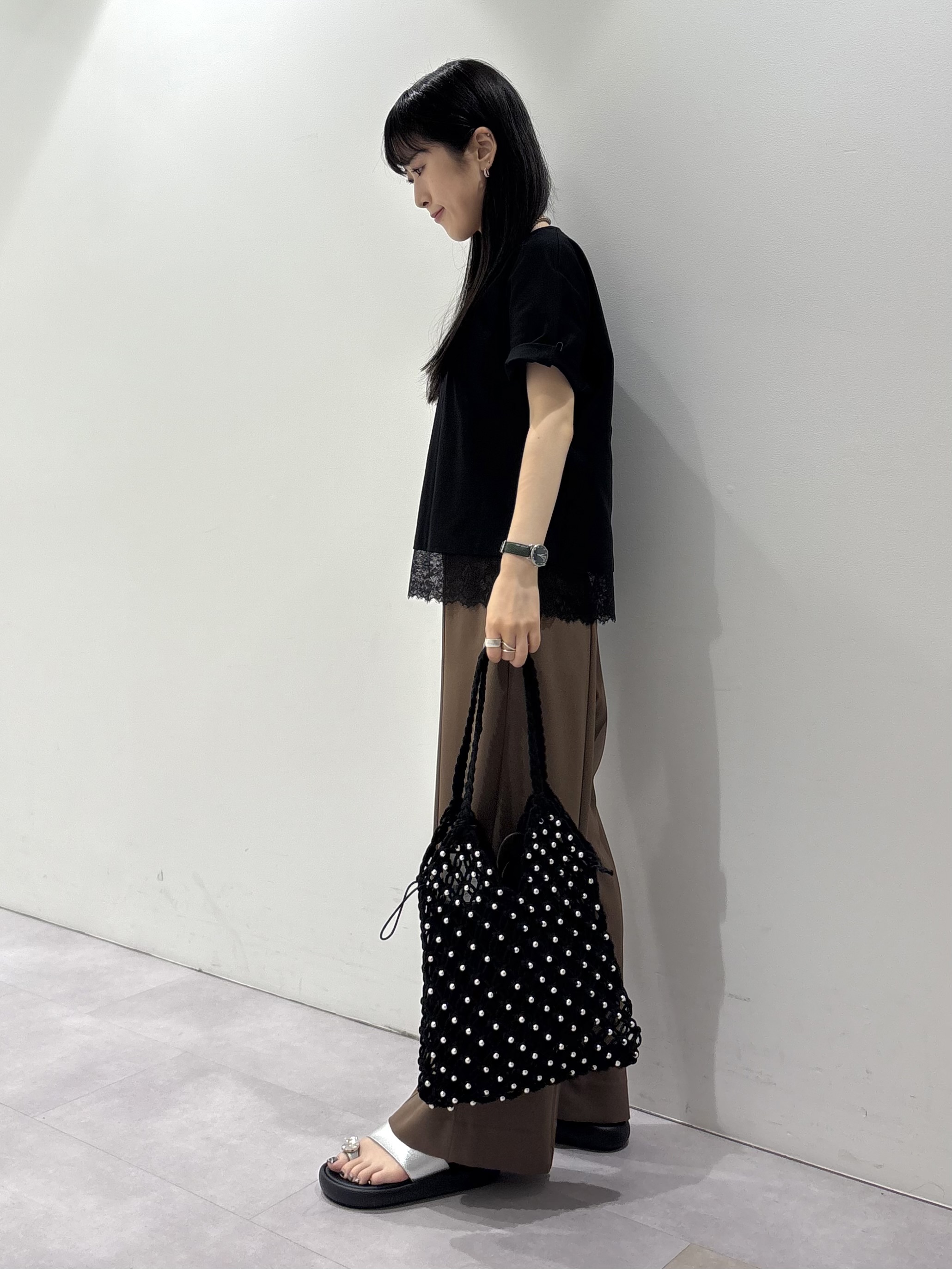 KEIKOさんの「INDIVI｜【夏羽織り/着る日傘】ドルマンフォルムブルゾン」を使ったコーディネート