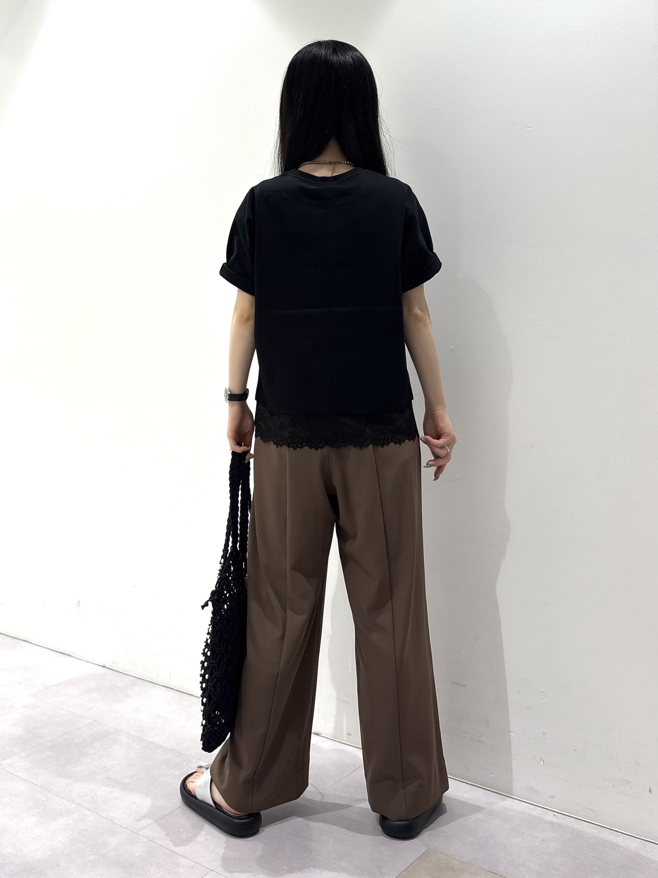 KEIKOさんの「INDIVI｜【夏羽織り/着る日傘】ドルマンフォルムブルゾン」を使ったコーディネート