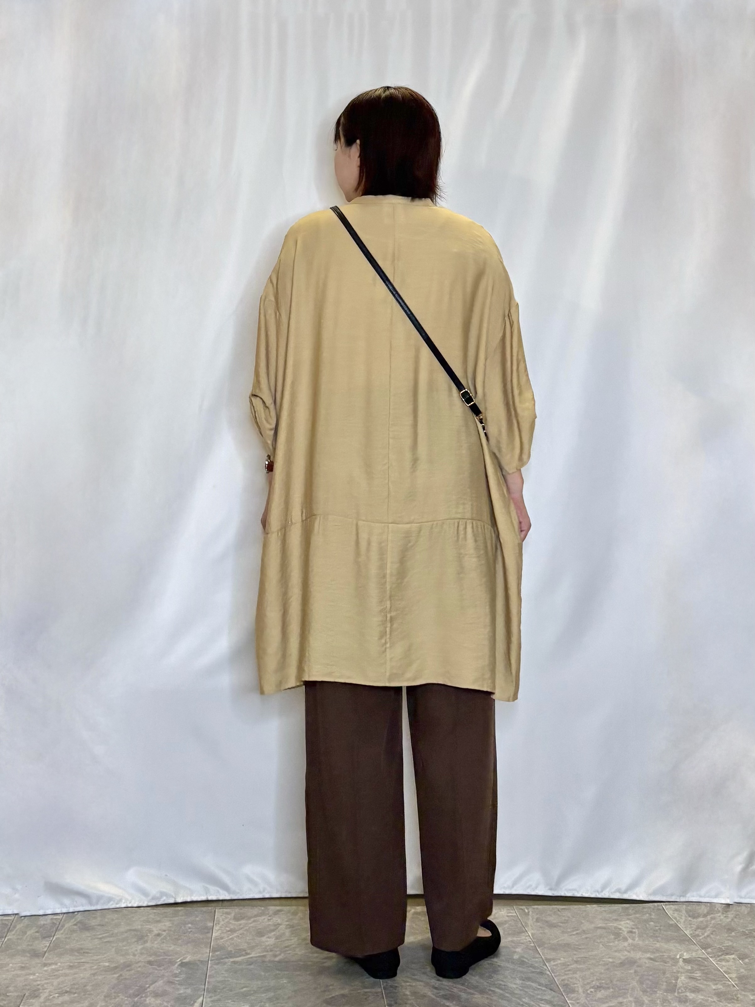 ネリさんの「SHOO･LA･RUE｜【ひんやり/S-LL/洗濯後しわになりにくい】体型カバーにも ゆるっとリラックス 7分袖チュニック」を使ったコーディネート