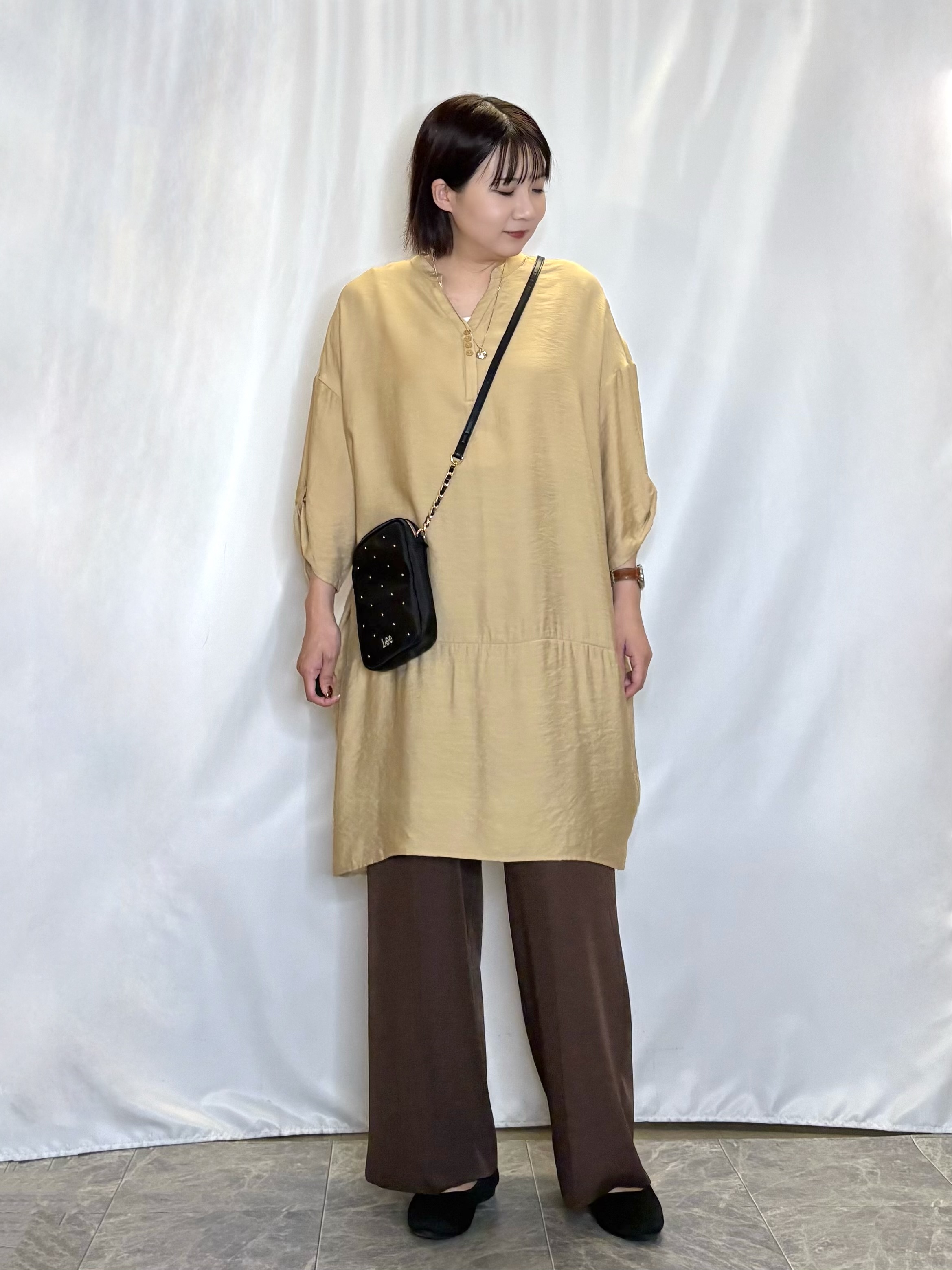ネリさんの「SHOO･LA･RUE｜【ひんやり/S-LL/洗濯後しわになりにくい】体型カバーにも ゆるっとリラックス 7分袖チュニック」を使ったコーディネート