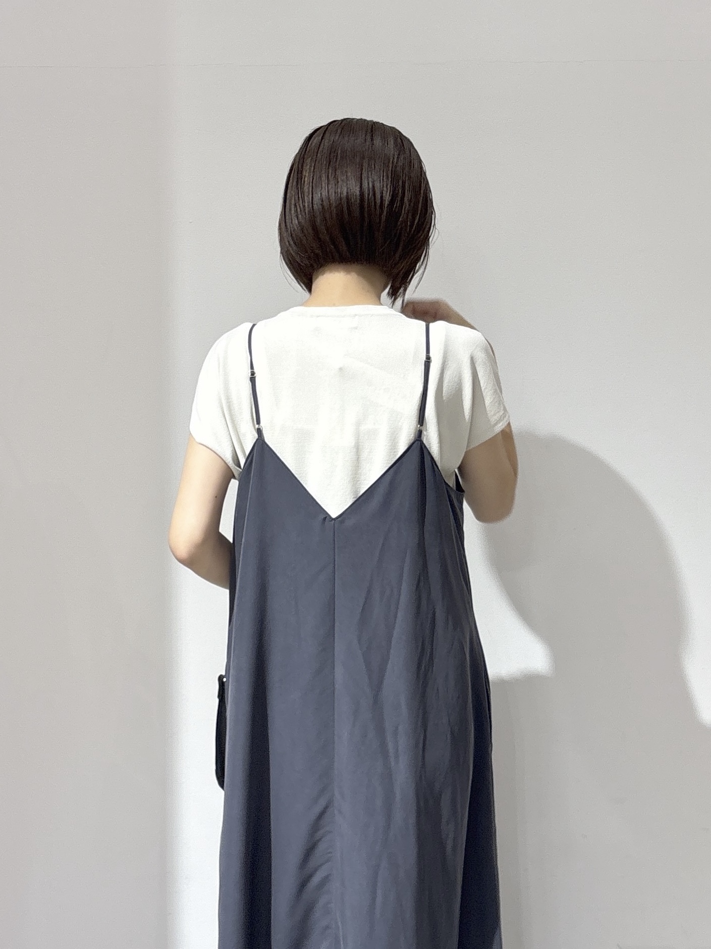 NAKAさんの「OPAQUE.CLIP｜【接触冷感／UV】フリルフレンチスリーブニット《洗濯機OK》」を使ったコーディネート