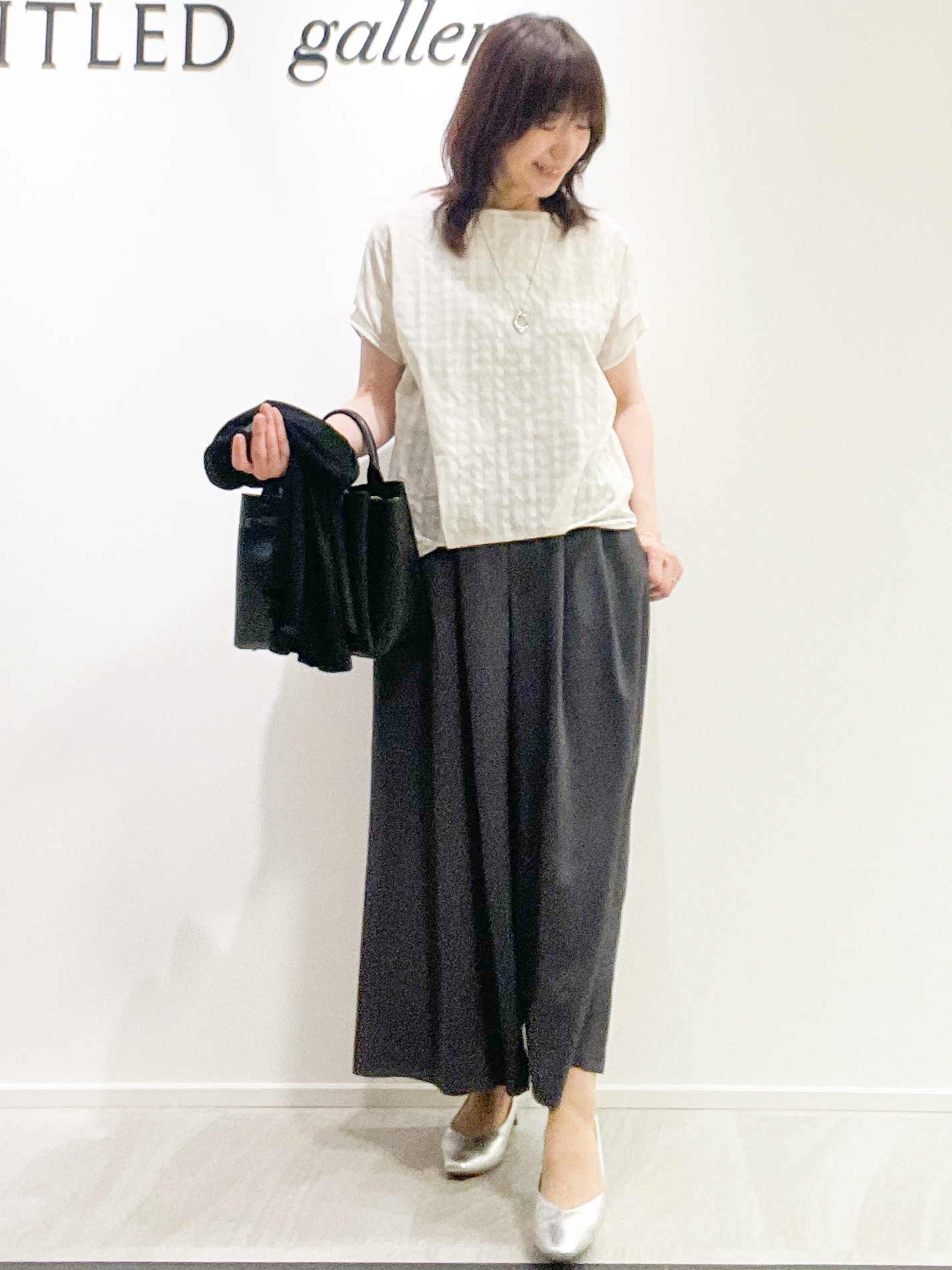 めいさんの「UNTITLED｜シアーチェックブラウス」を使ったコーディネート