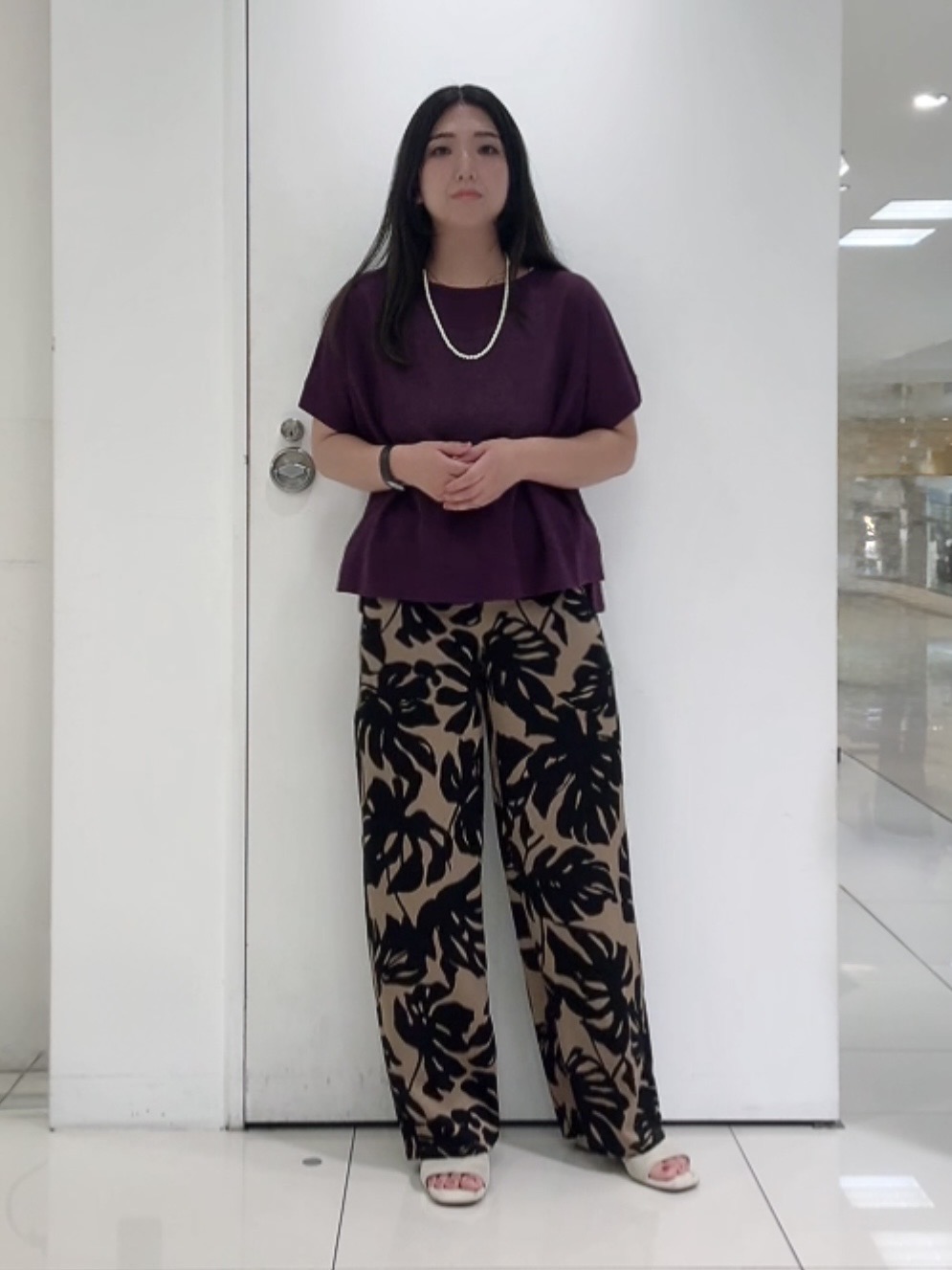 なかじさんの「UNTITLED｜【アンサンブル可/上品な清涼感】コンパクト5分袖ニット」を使ったコーディネート