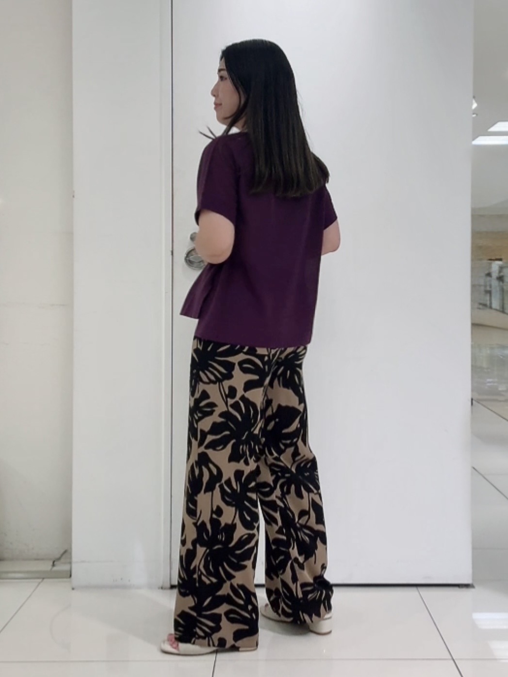 なかじさんの「UNTITLED｜【アンサンブル可/上品な清涼感】コンパクト5分袖ニット」を使ったコーディネート