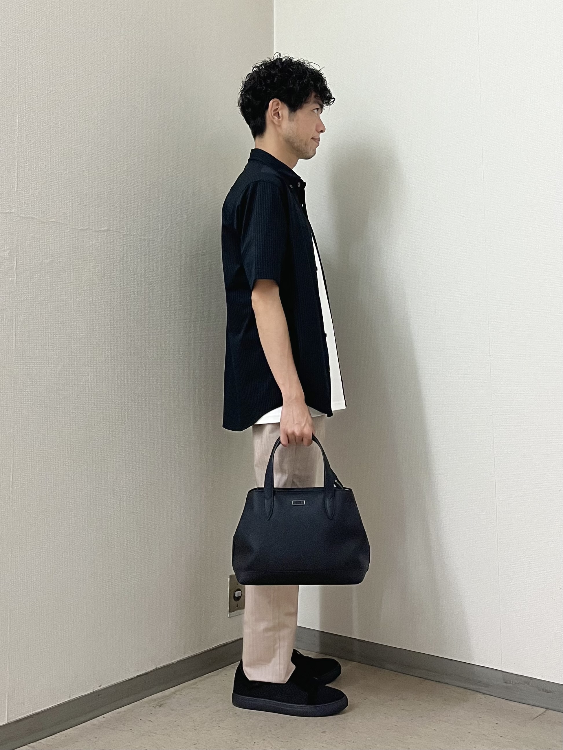 URAさんの「TAKEO KIKUCHI｜【接触冷感】ジャージストライプ シャツ」を使ったコーディネート