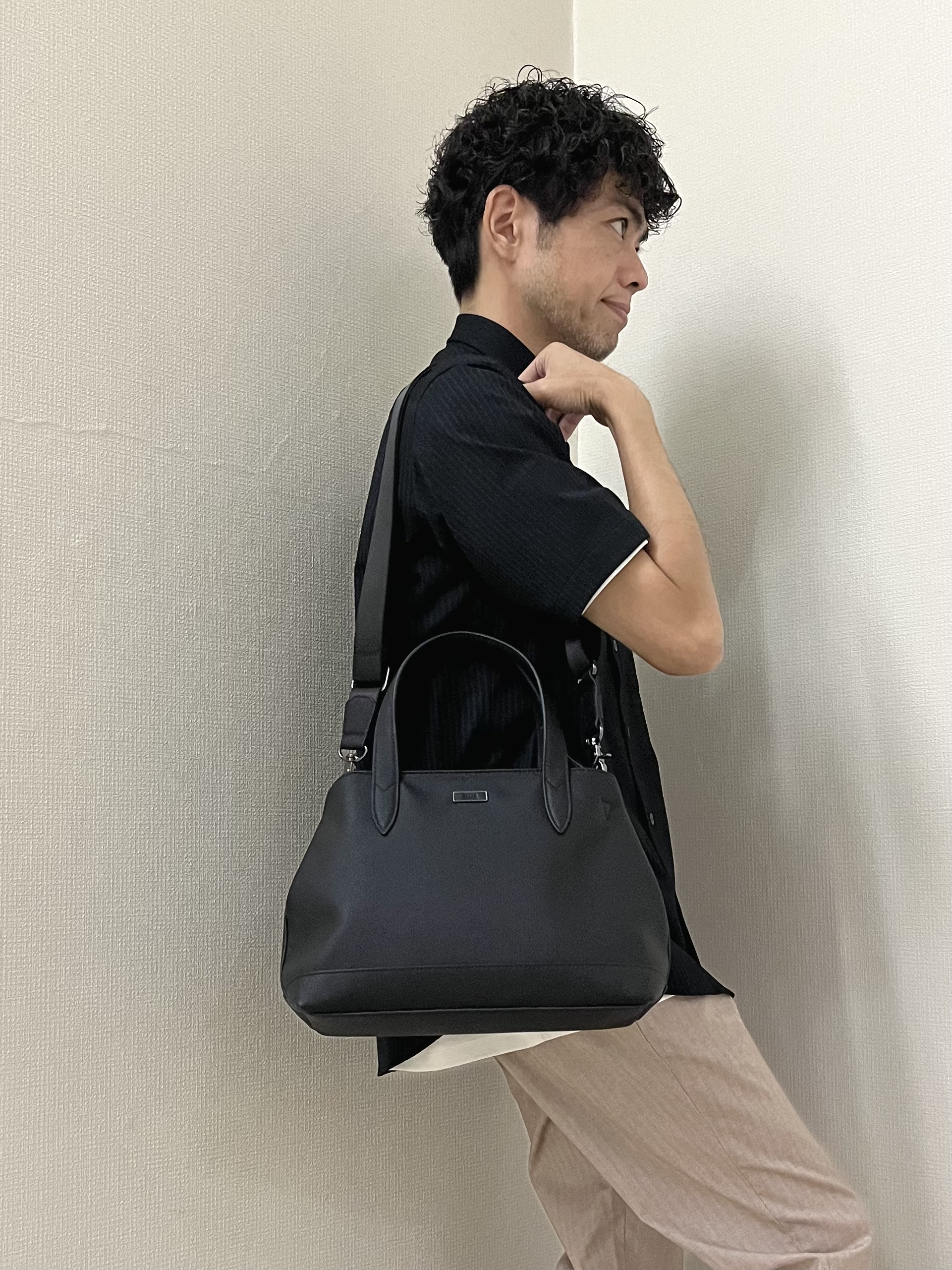 URAさんの「TAKEO KIKUCHI｜【接触冷感】ジャージストライプ シャツ」を使ったコーディネート