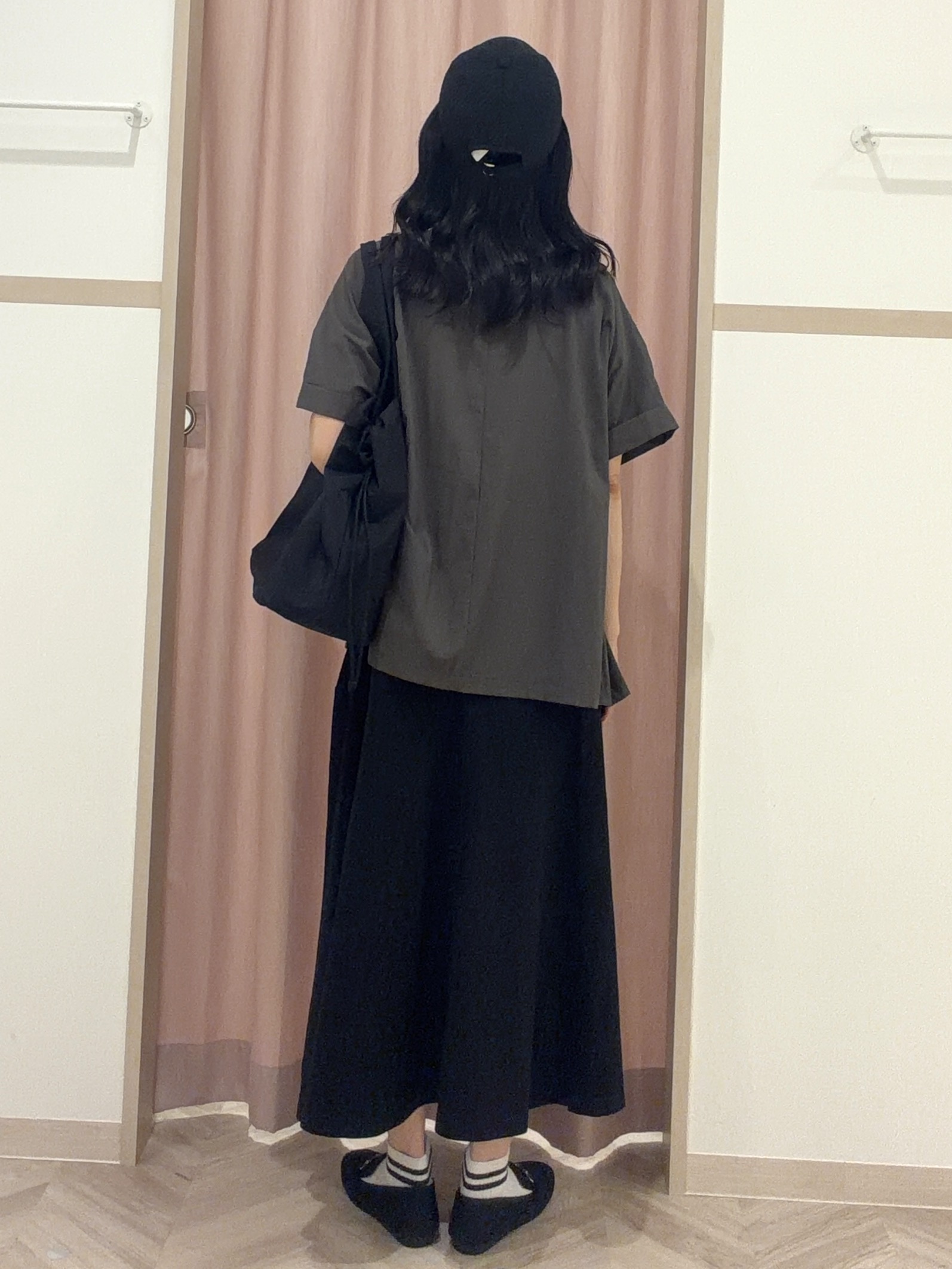 大西直穂さんの「SHOO･LA･RUE｜【高レビュー/洗濯機可/セットアップ可】軽凛(かろりん) ひんやり半袖ジャケット」を使ったコーディネート