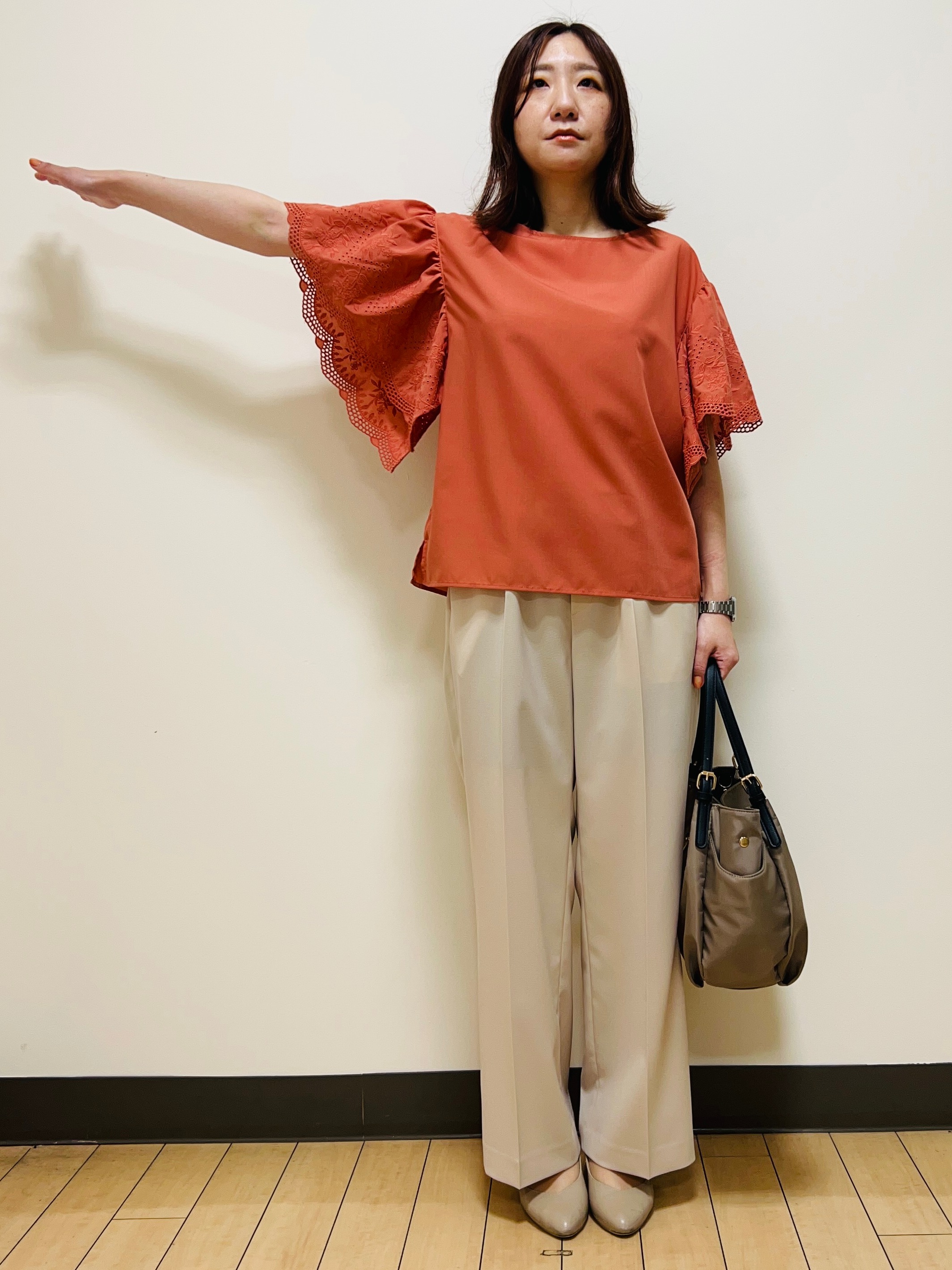 miiiさんの「Reflect｜【通勤◎】スカラップレーススリーブ ブラウス」を使ったコーディネート