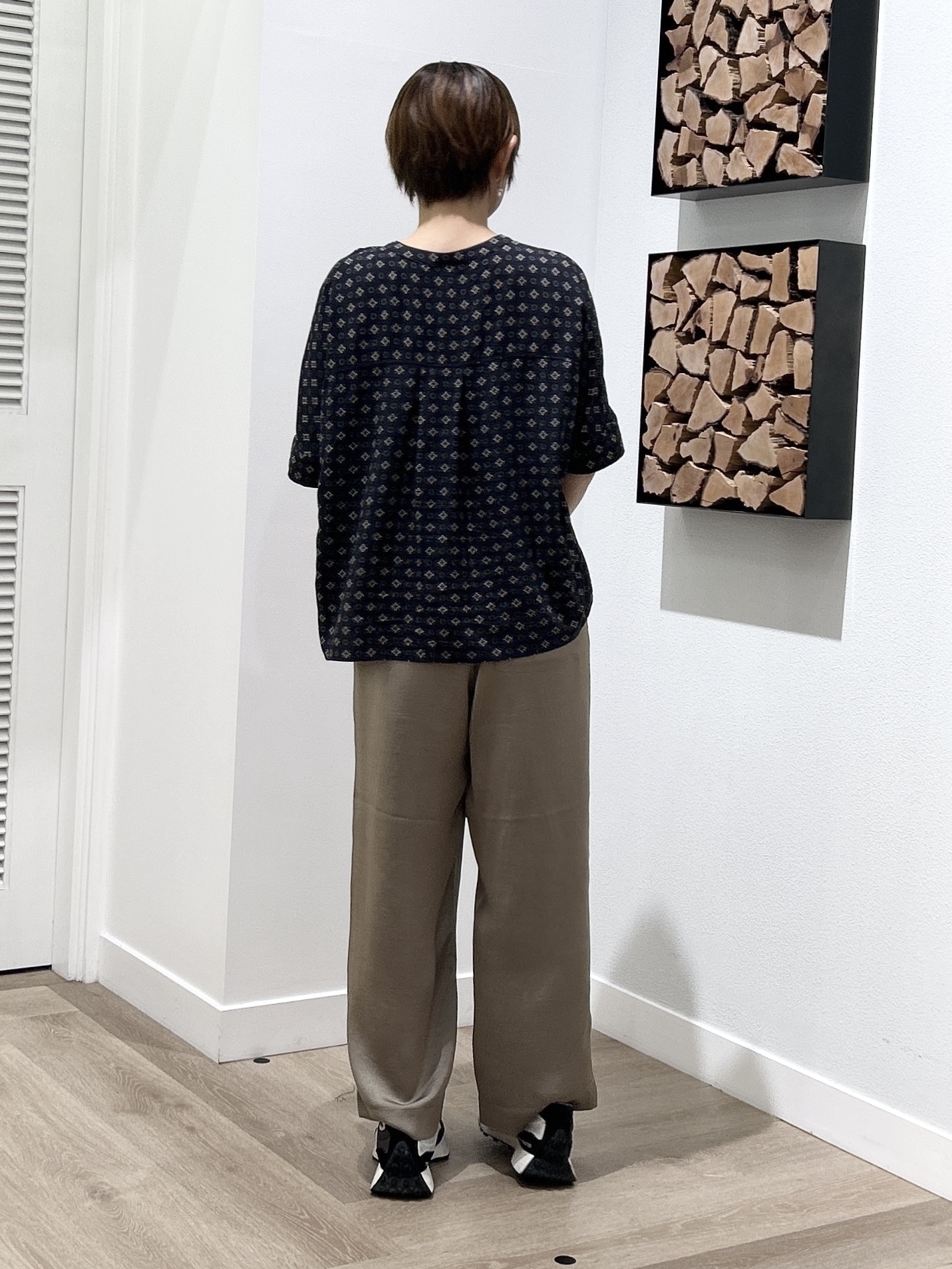 rairaiさんの「Dessin｜【セットアップ可】小紋柄プリント スキッパーシャツ」を使ったコーディネート