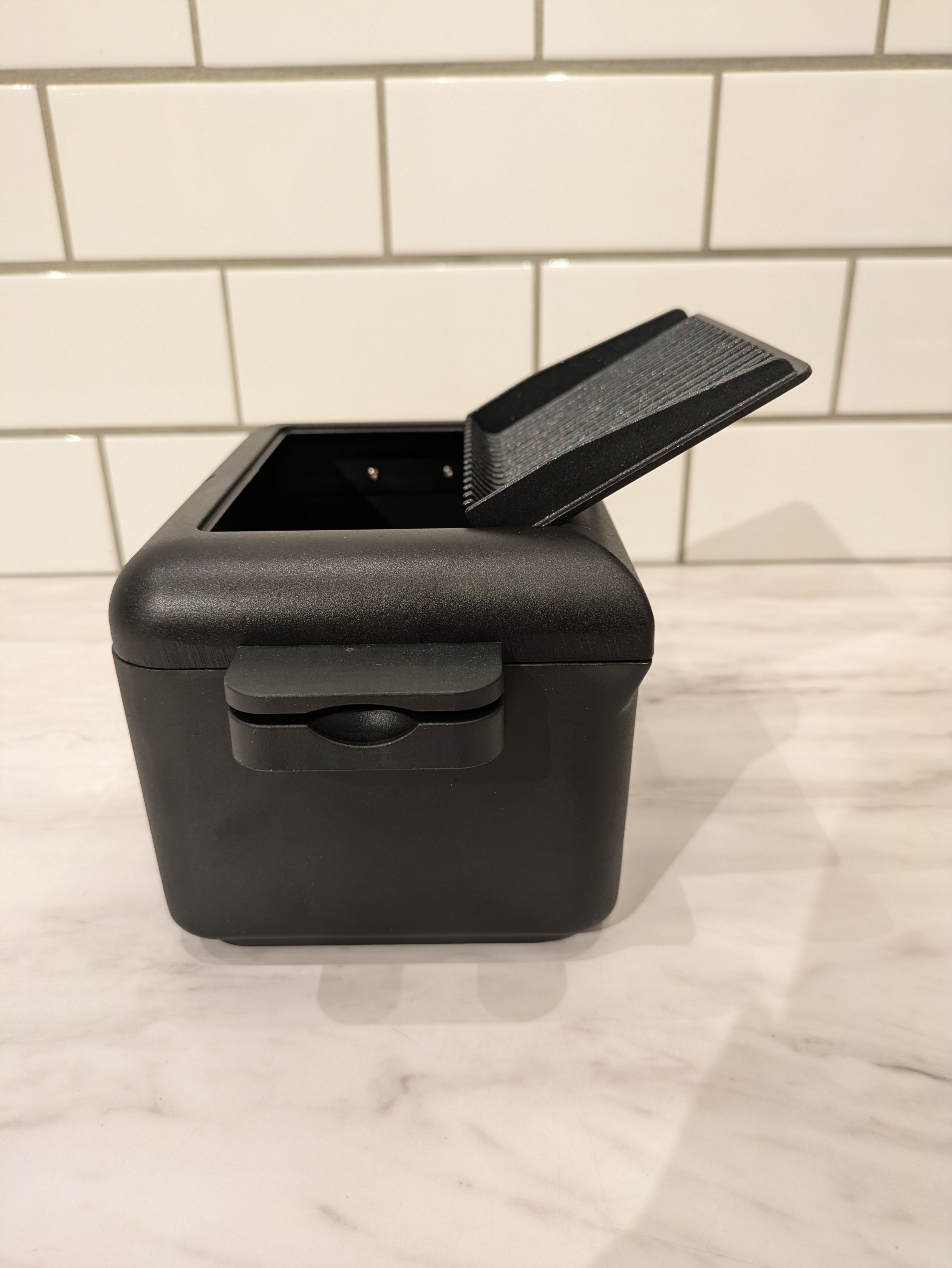 yuu07さんの「212 KITCHEN STORE｜コンパクトフライヤー カラリ２」を使ったコーディネート