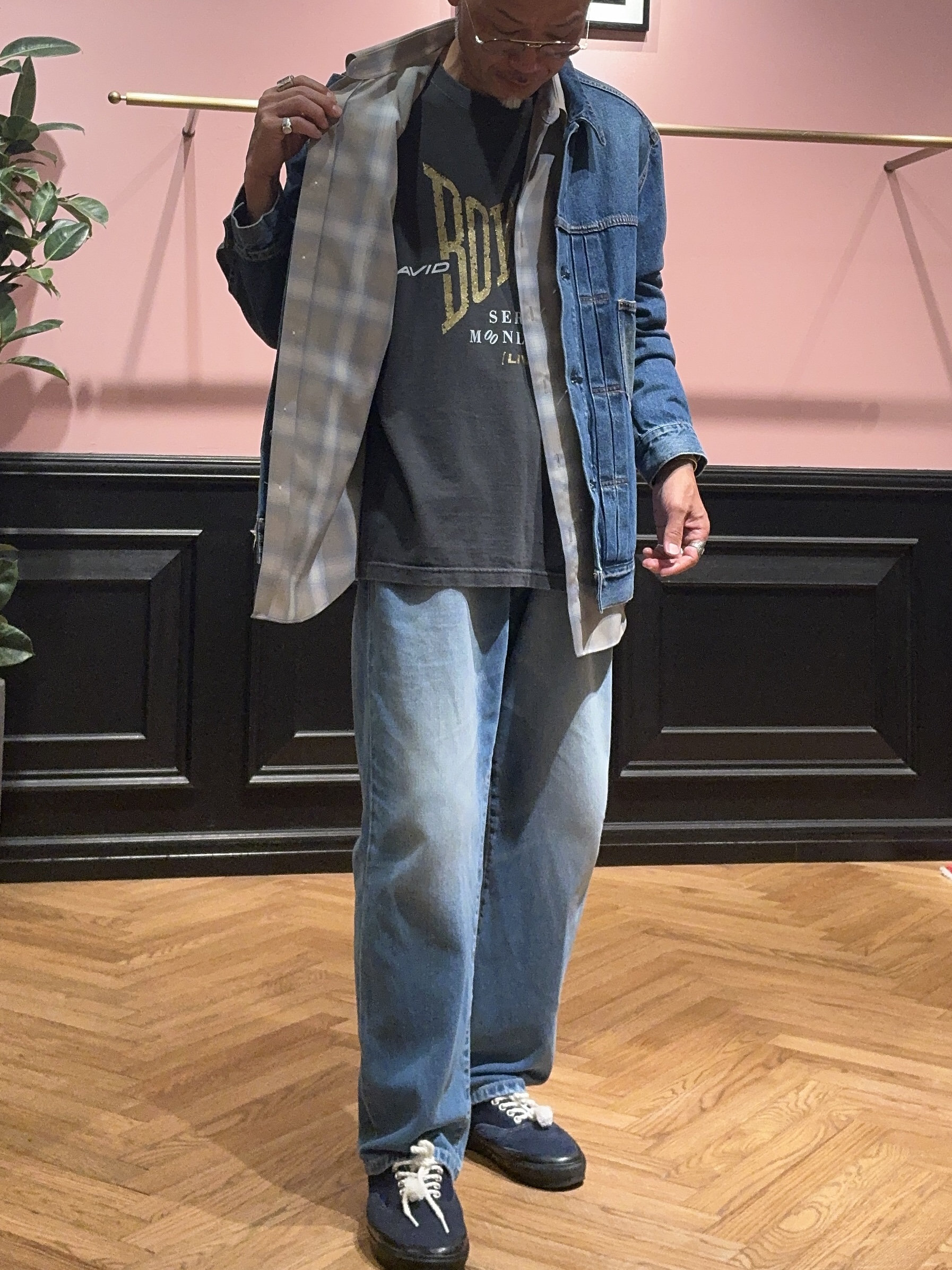 torigoeさんの「DRESSTERIOR｜ファーストモデル ユーズドデニムGジャン」を使ったコーディネート