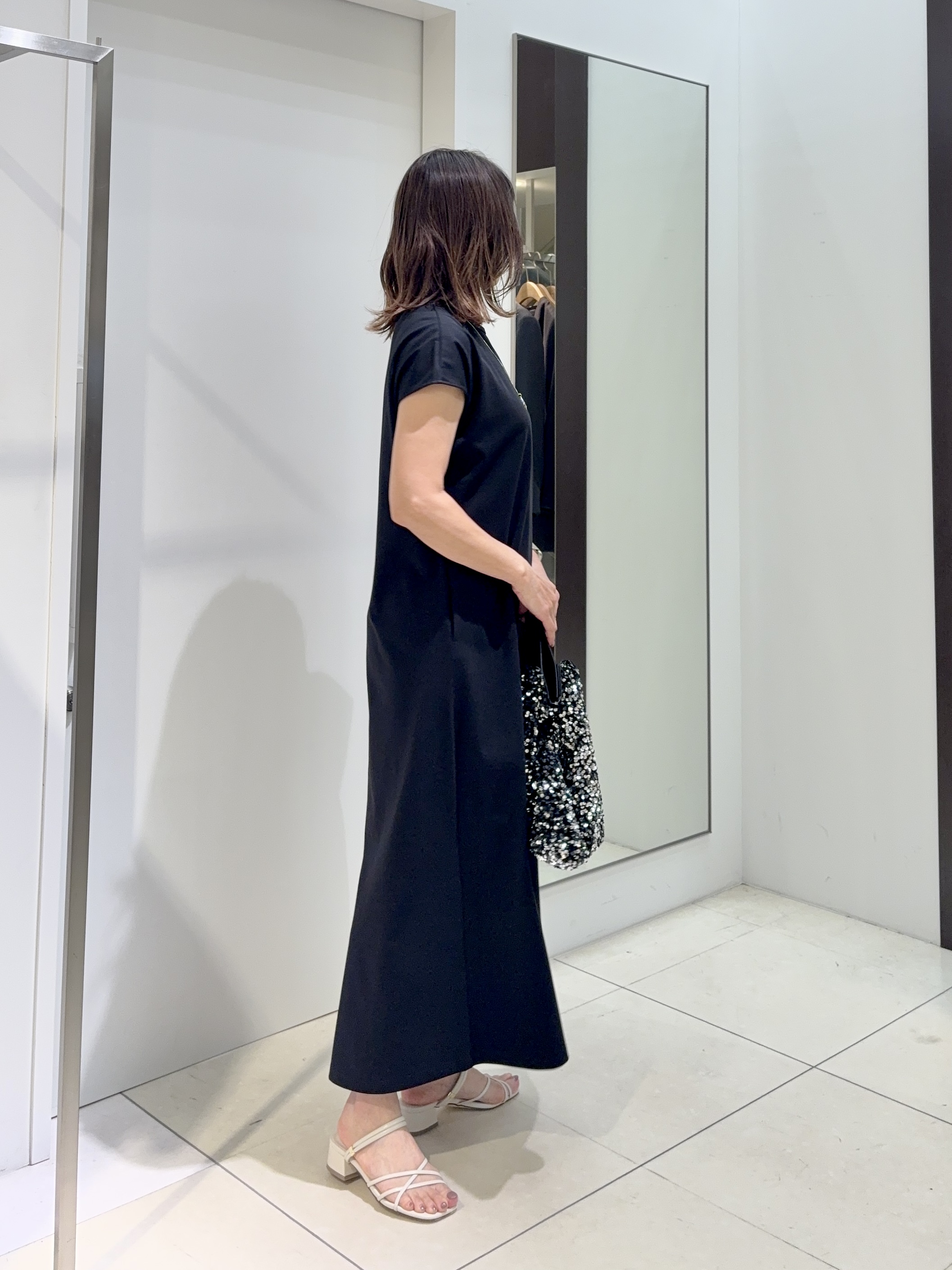 tomoさんの「UNTITLED｜【ステンレスチェーン】クロスリングネックレス」を使ったコーディネート