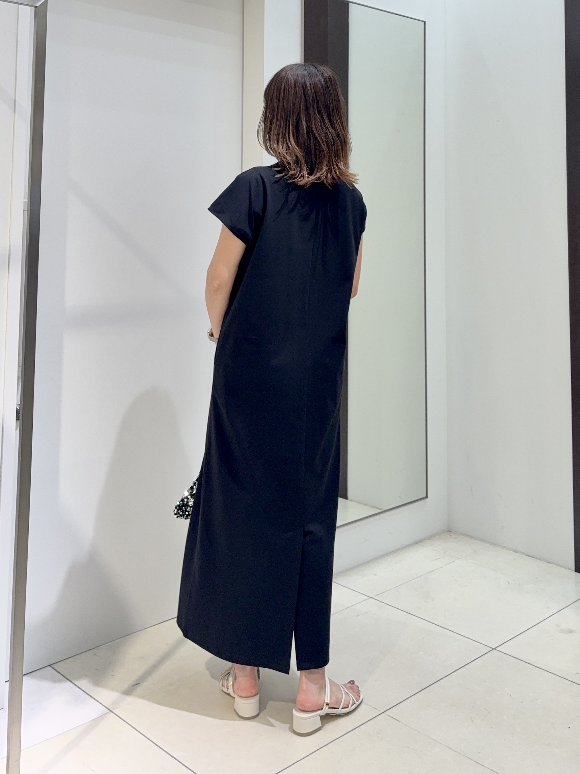 tomoさんの「UNTITLED｜【ステンレスチェーン】クロスリングネックレス」を使ったコーディネート