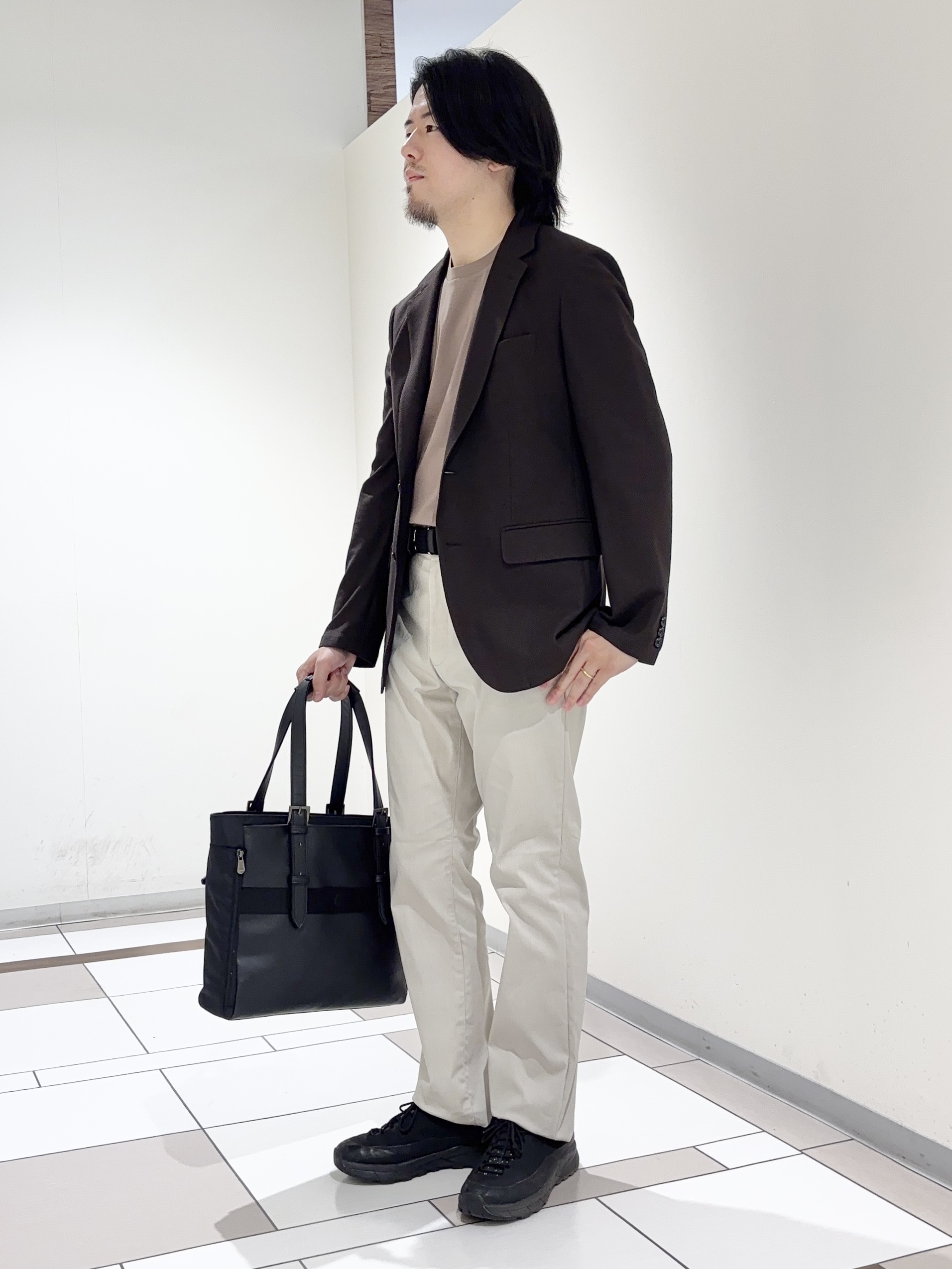 及川さんの「TAKEO KIKUCHI｜【抗菌防臭】CALCULO（R）ジャージ ジャケット」を使ったコーディネート