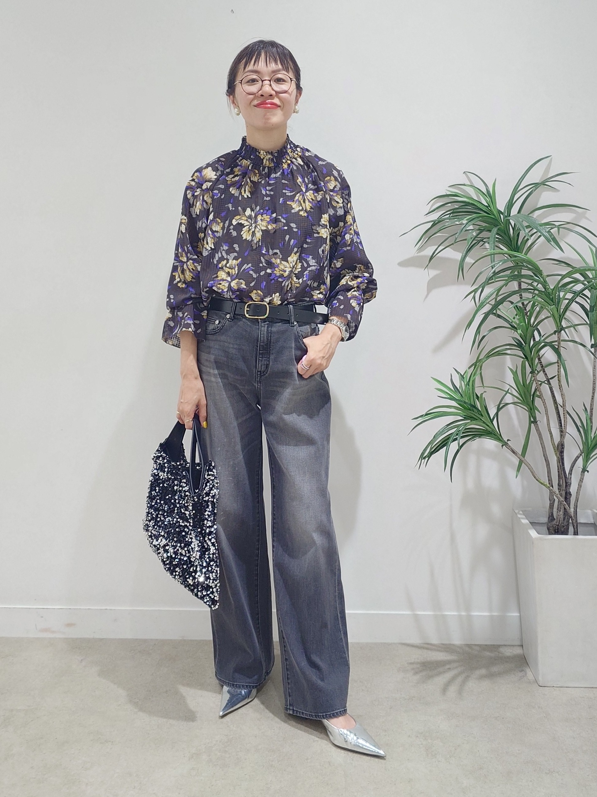 MUTSUKOさんの「UNTITLED｜【新色追加/人気デニム】MAKE&times;DENIM WIDE」を使ったコーディネート